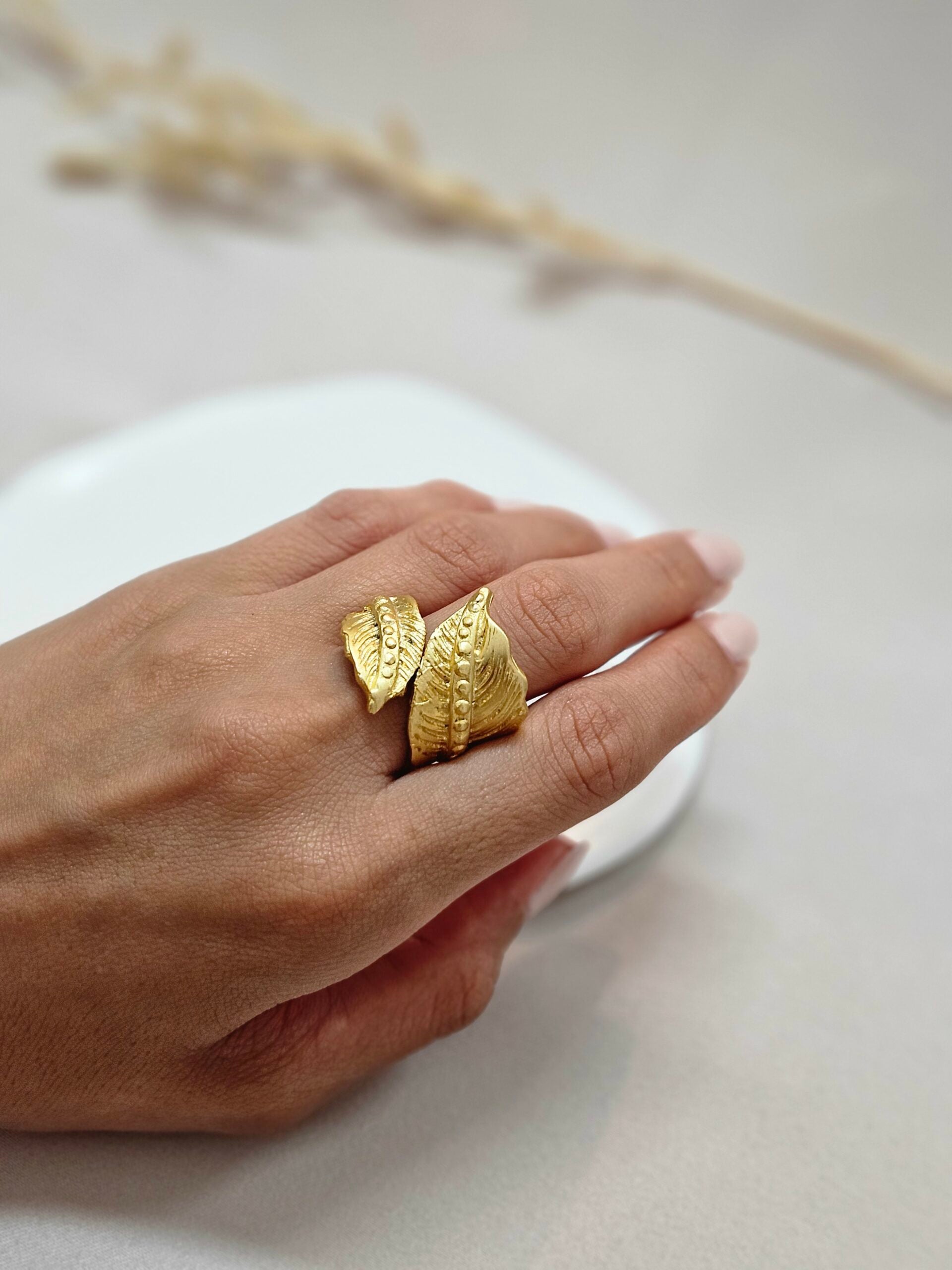 Gold Leaf Cuff Ring - TRGL