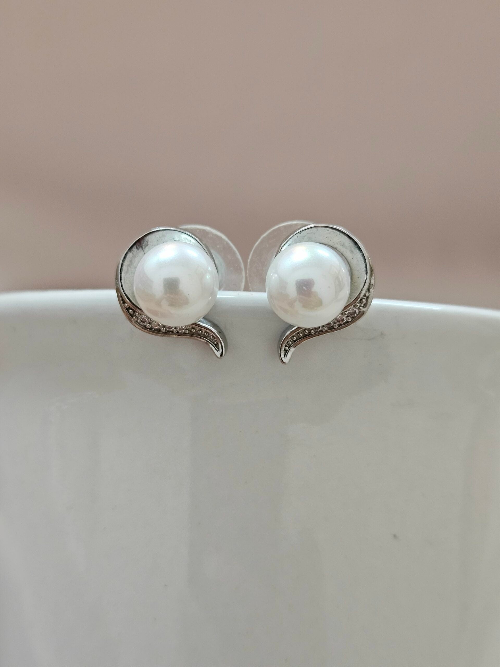 Small Stud Earrings - AESP13