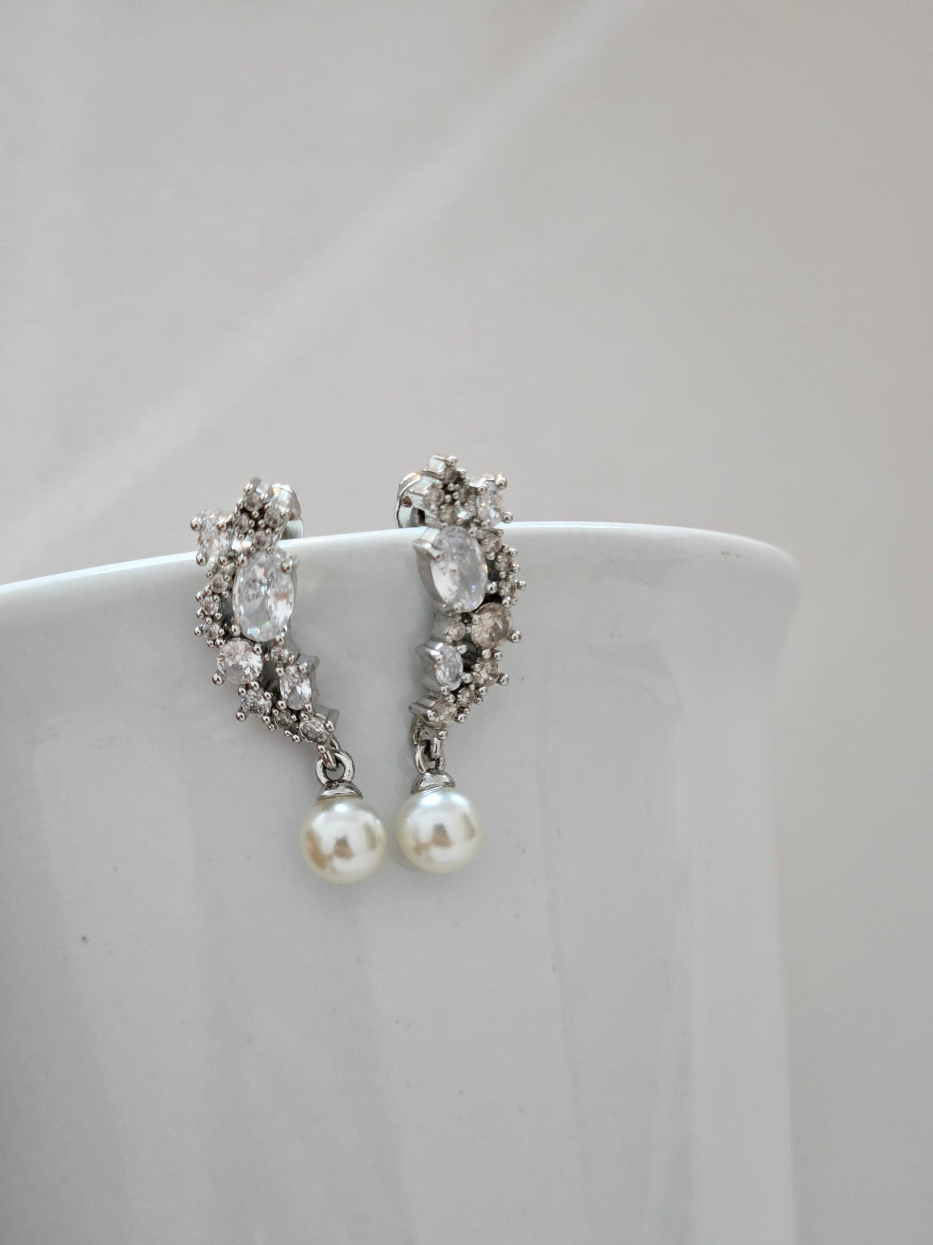 Delicate Silver Crystal Pearl Earrings - AESP42