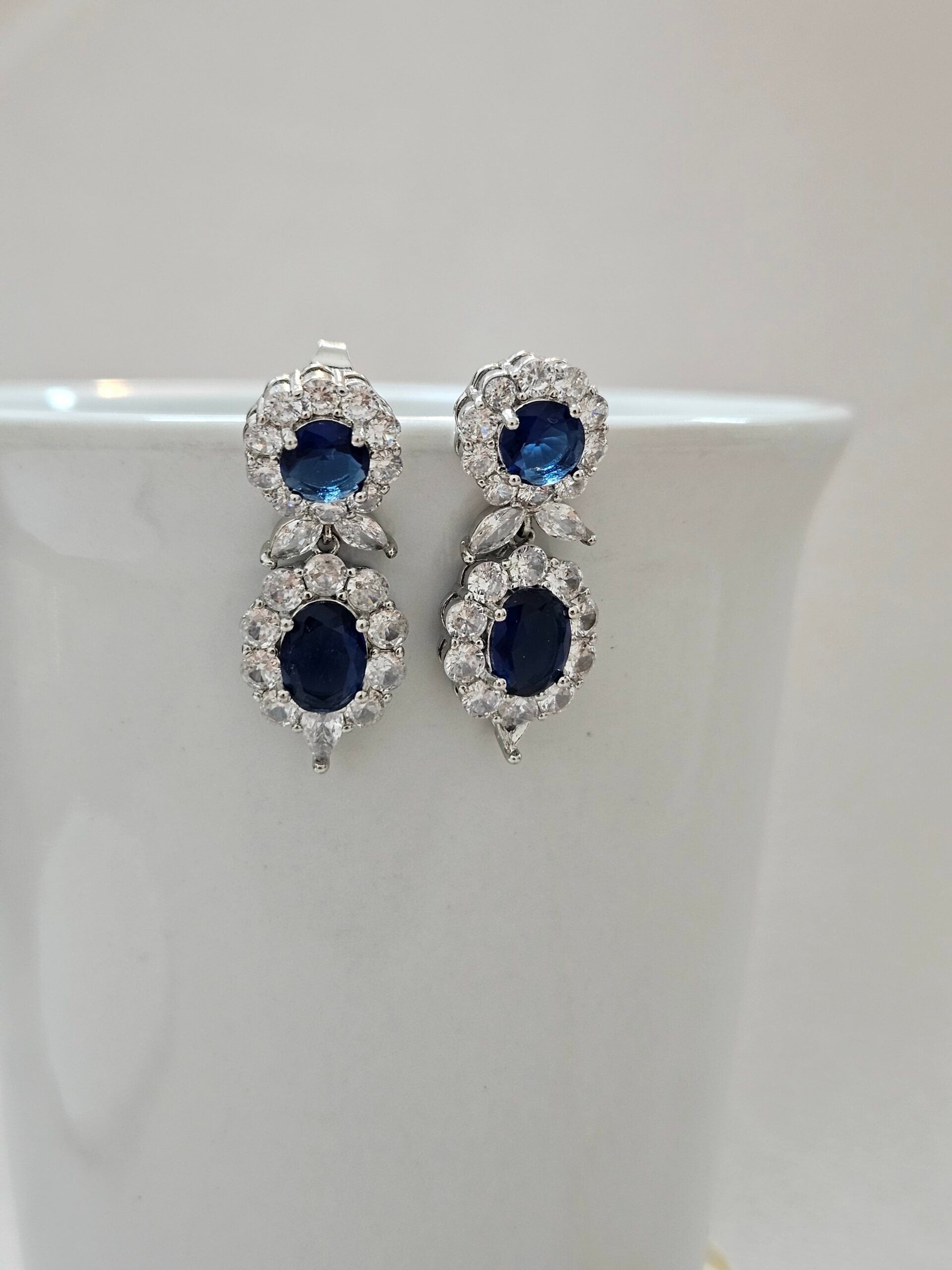 Classic Dark BLue Vintage Earrings - AEBC8
