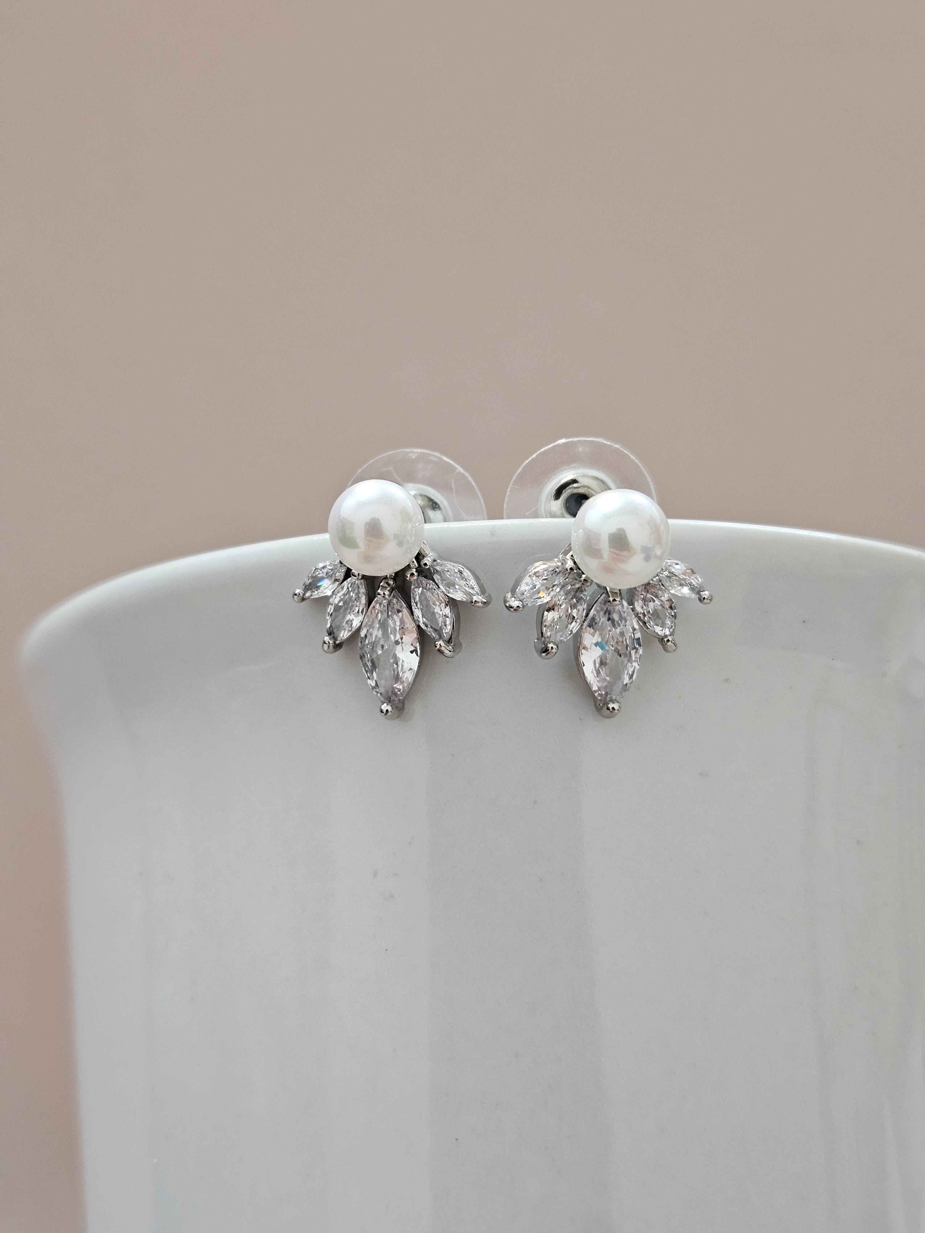 Small Pearl Stud Earrings