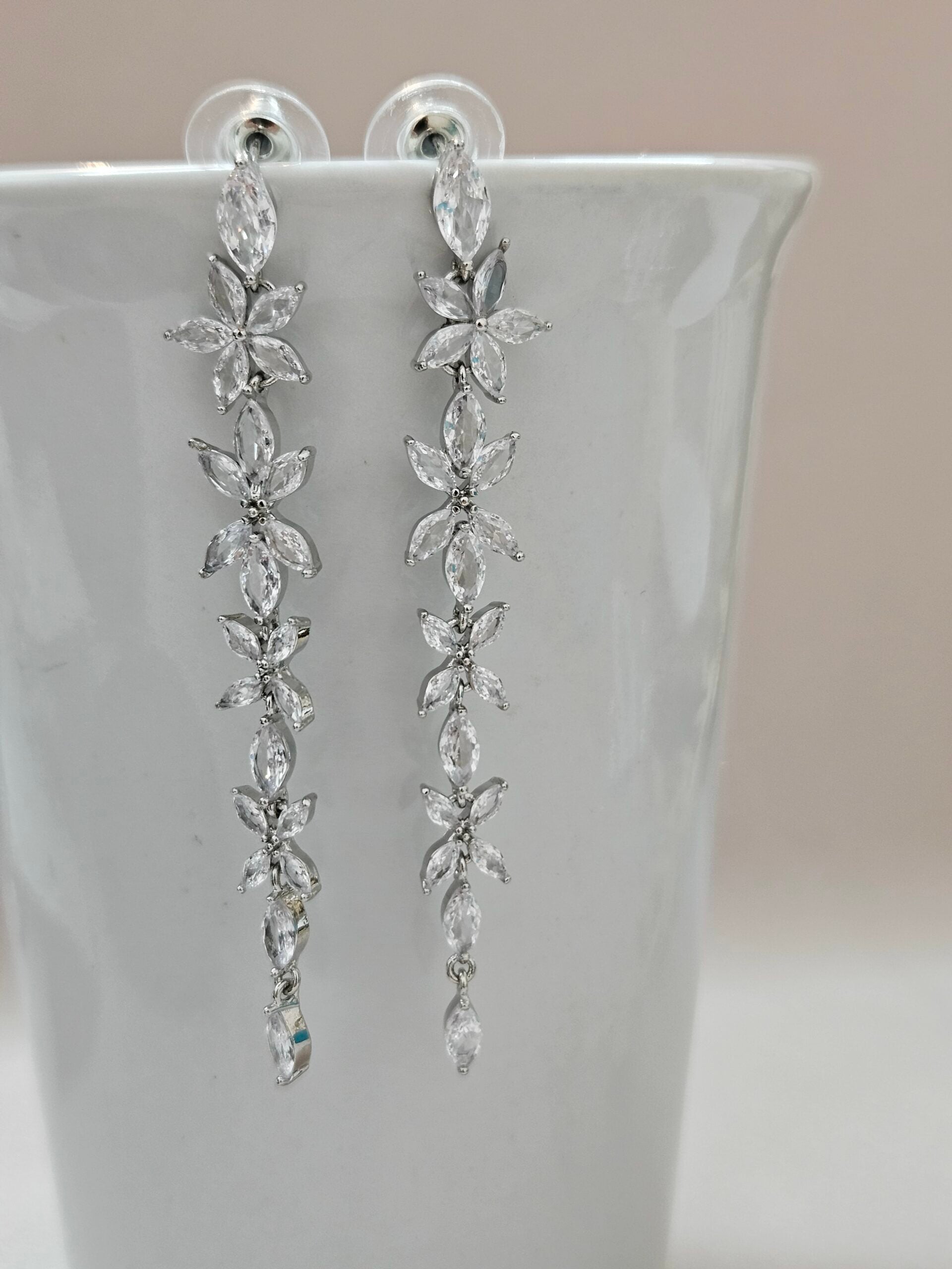 Long Flower Crystal Earrings - AESC3