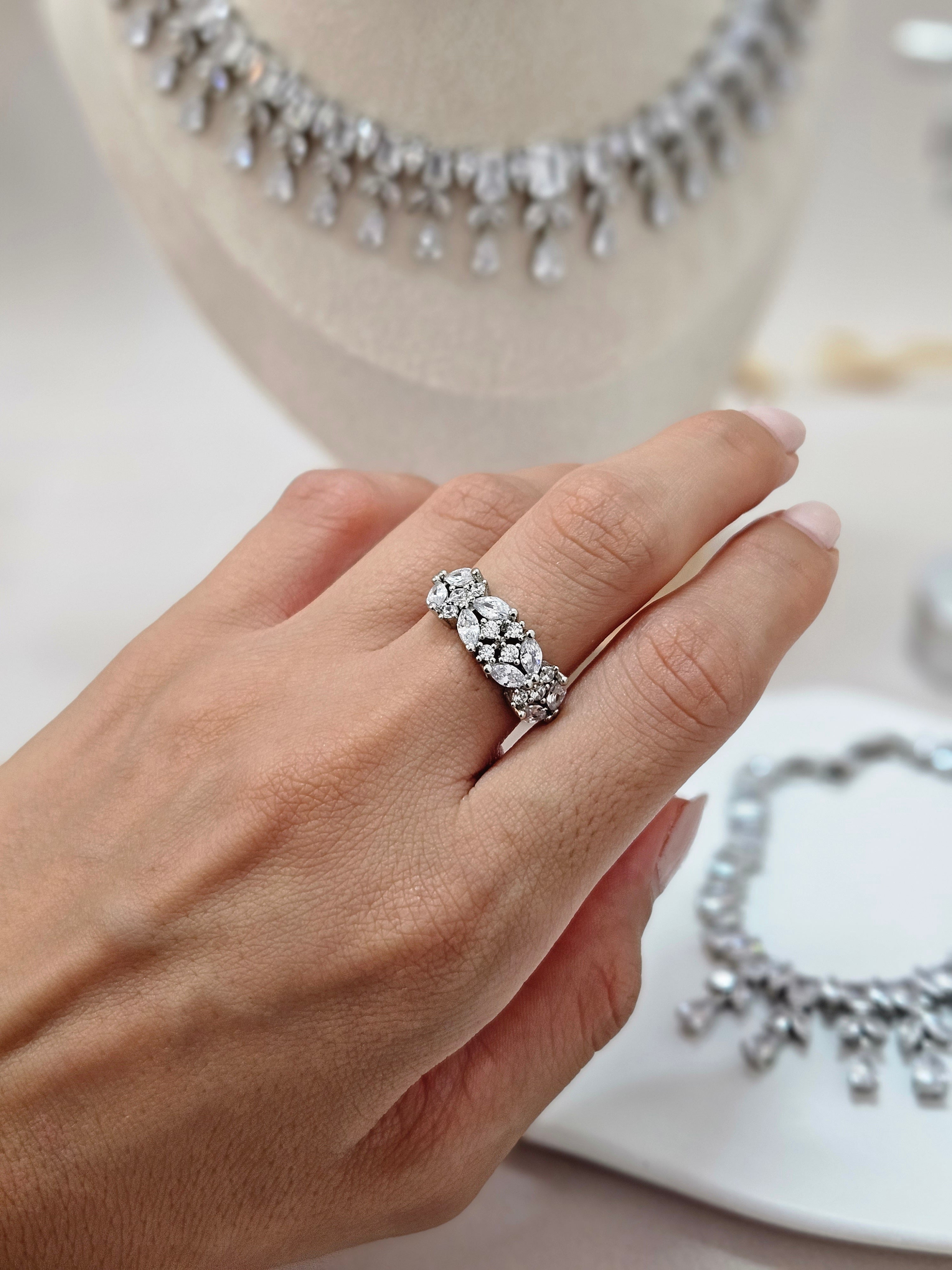 Elegant Silver Crystal Jewelry Set