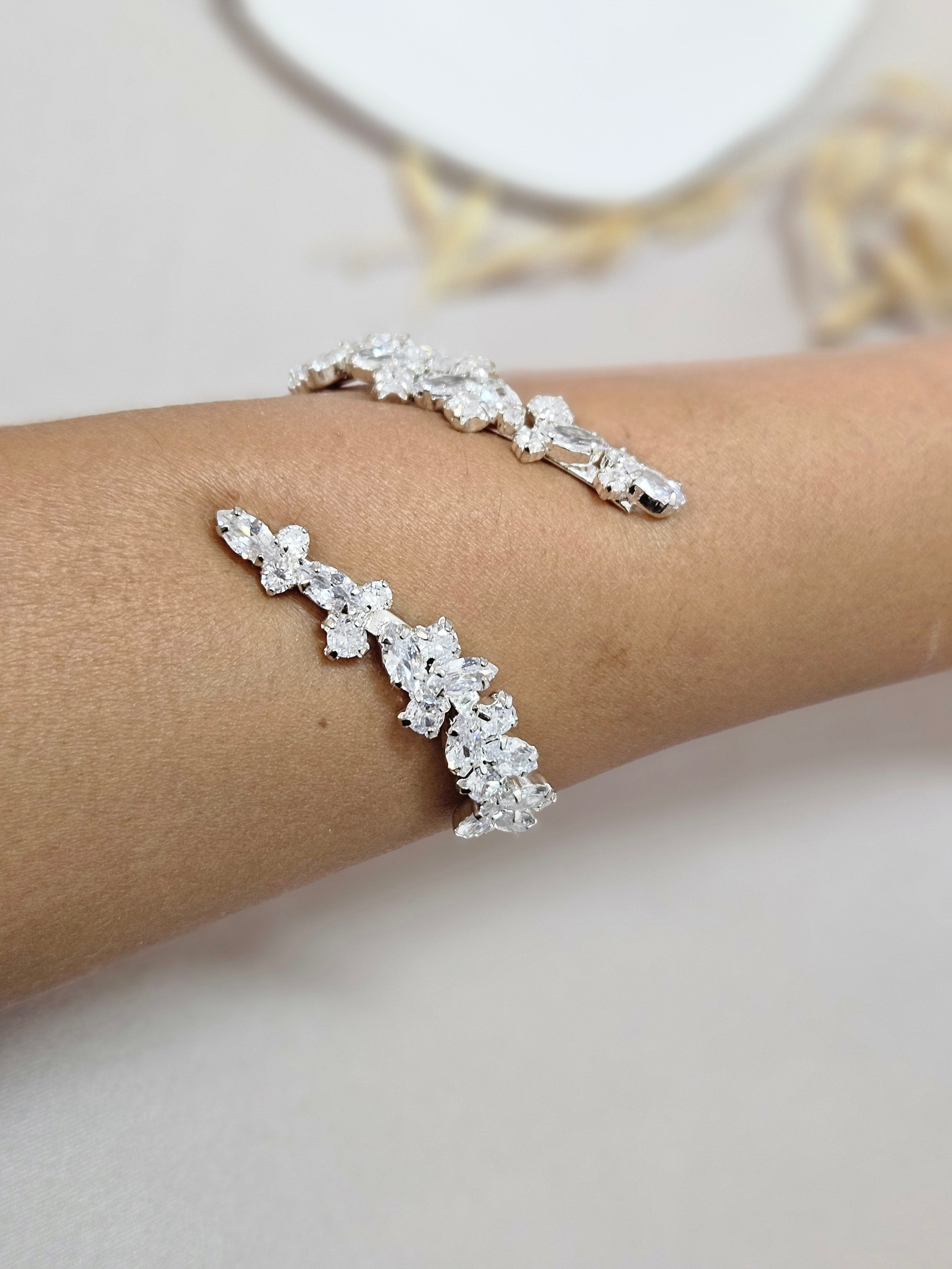 Cubic zirconia bridal bangle open bracelet wedding