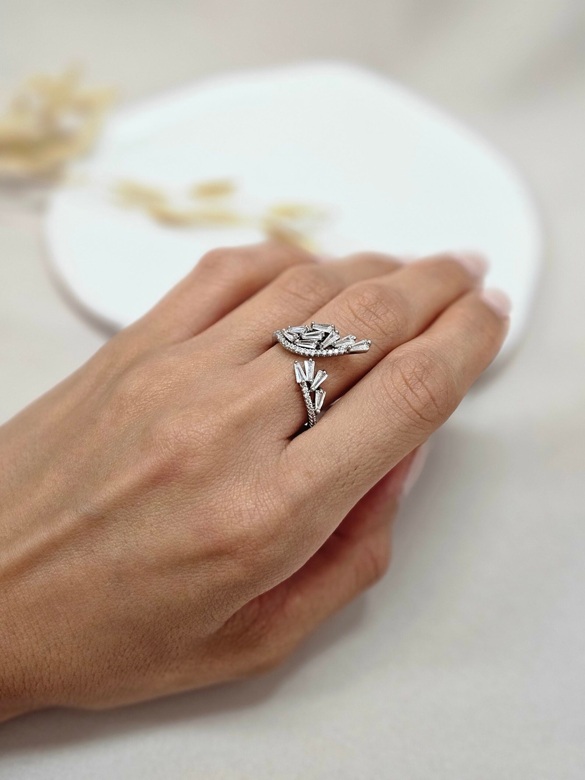 Asymetrical Crystal Cuff Ring - AESC25