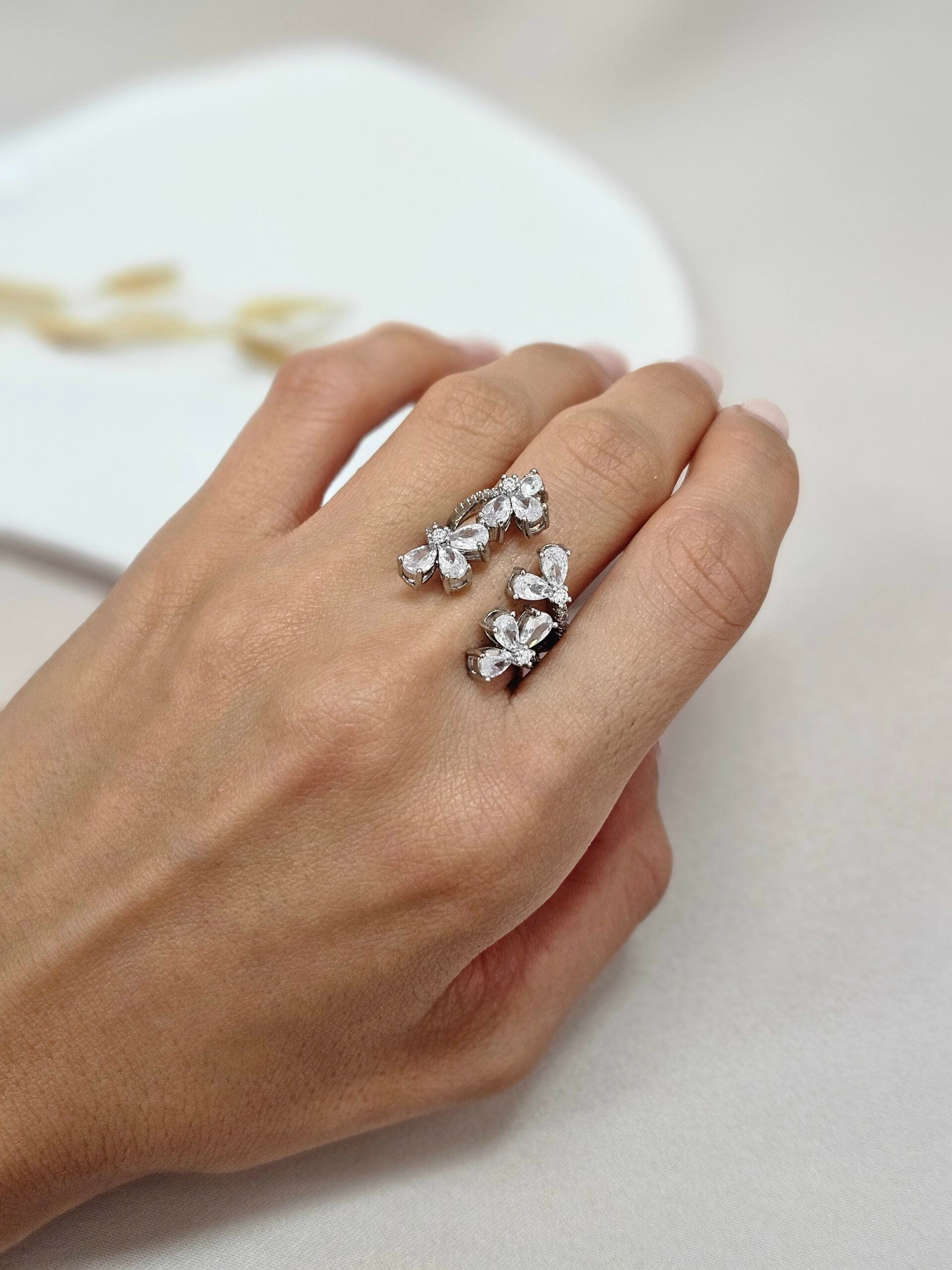 Statement Floral Open Cuff Crystal Ring - AESC30