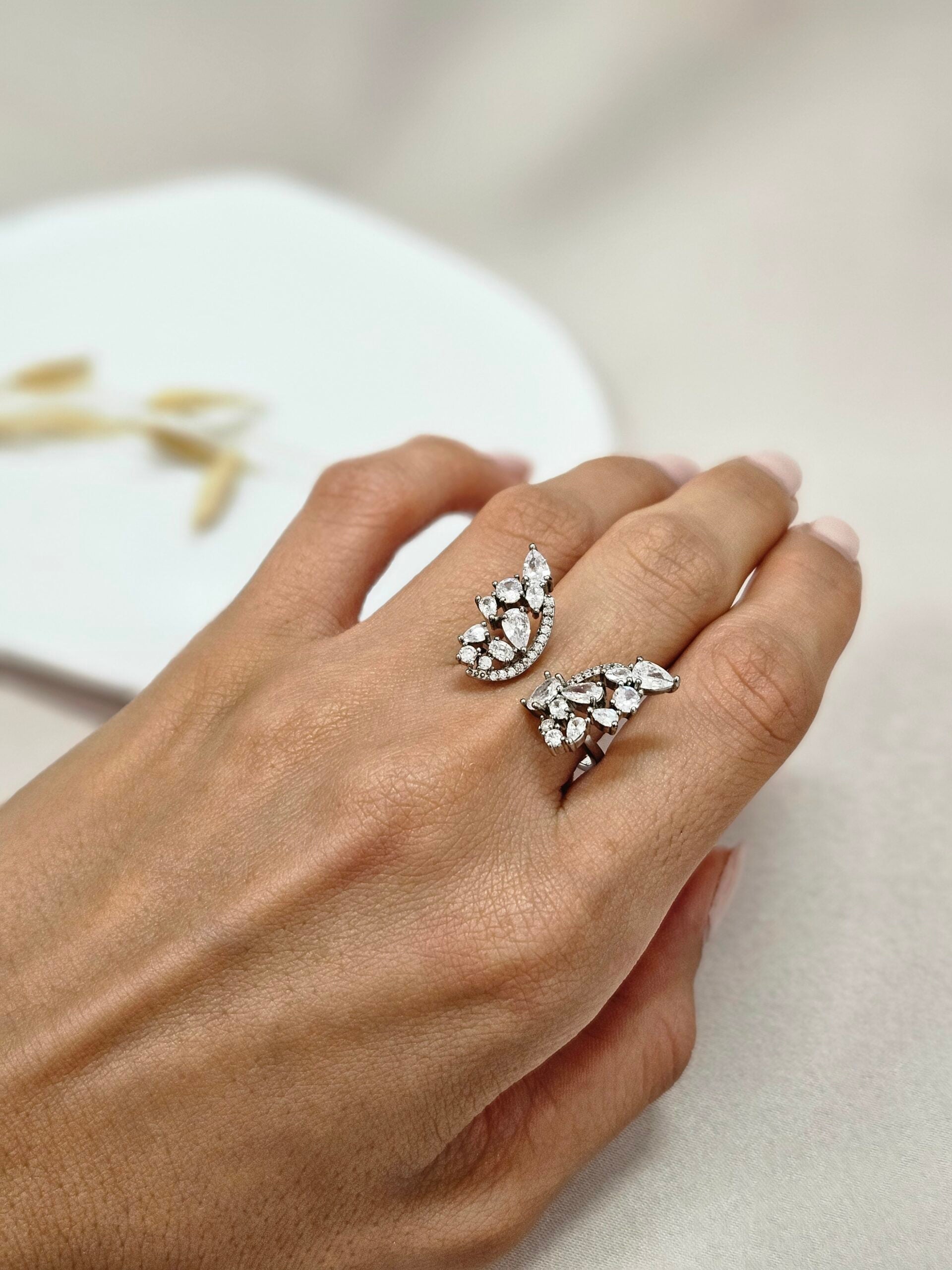 Butterfly Two-Wings Open Crystal Ring - AESC2