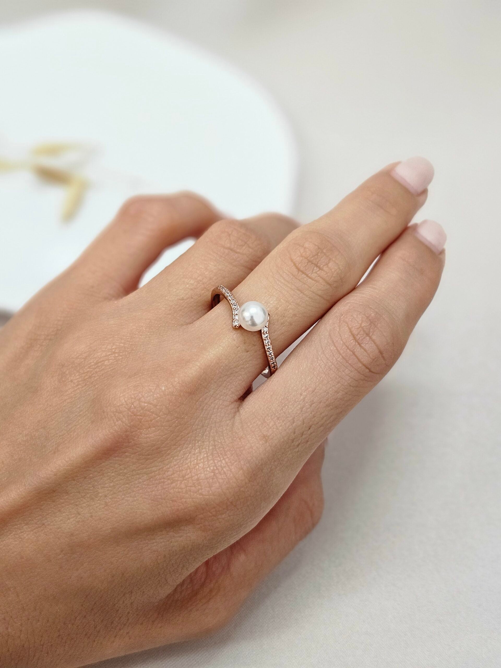 Rose Golg Pearl Ring - ARSP5