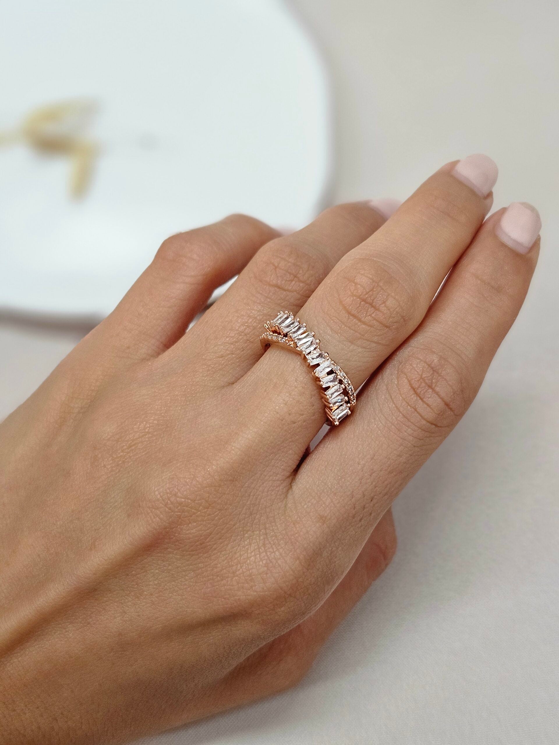 Adjustable Rose Gold Crystal Ring - -AESC11