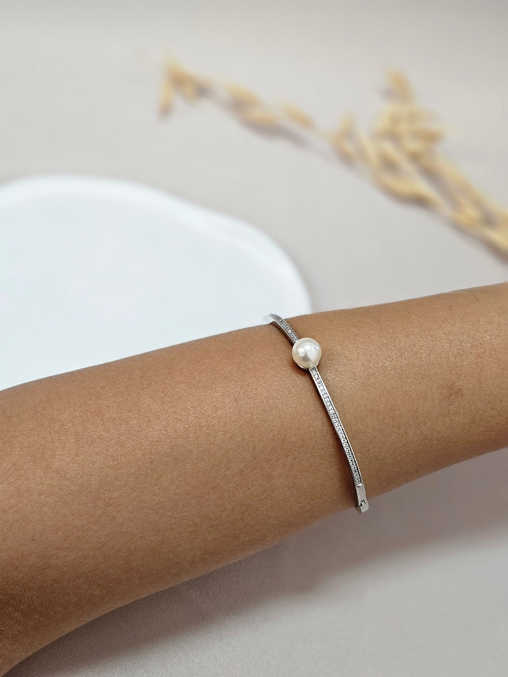 Bridal Pearl Bangle Bracelet