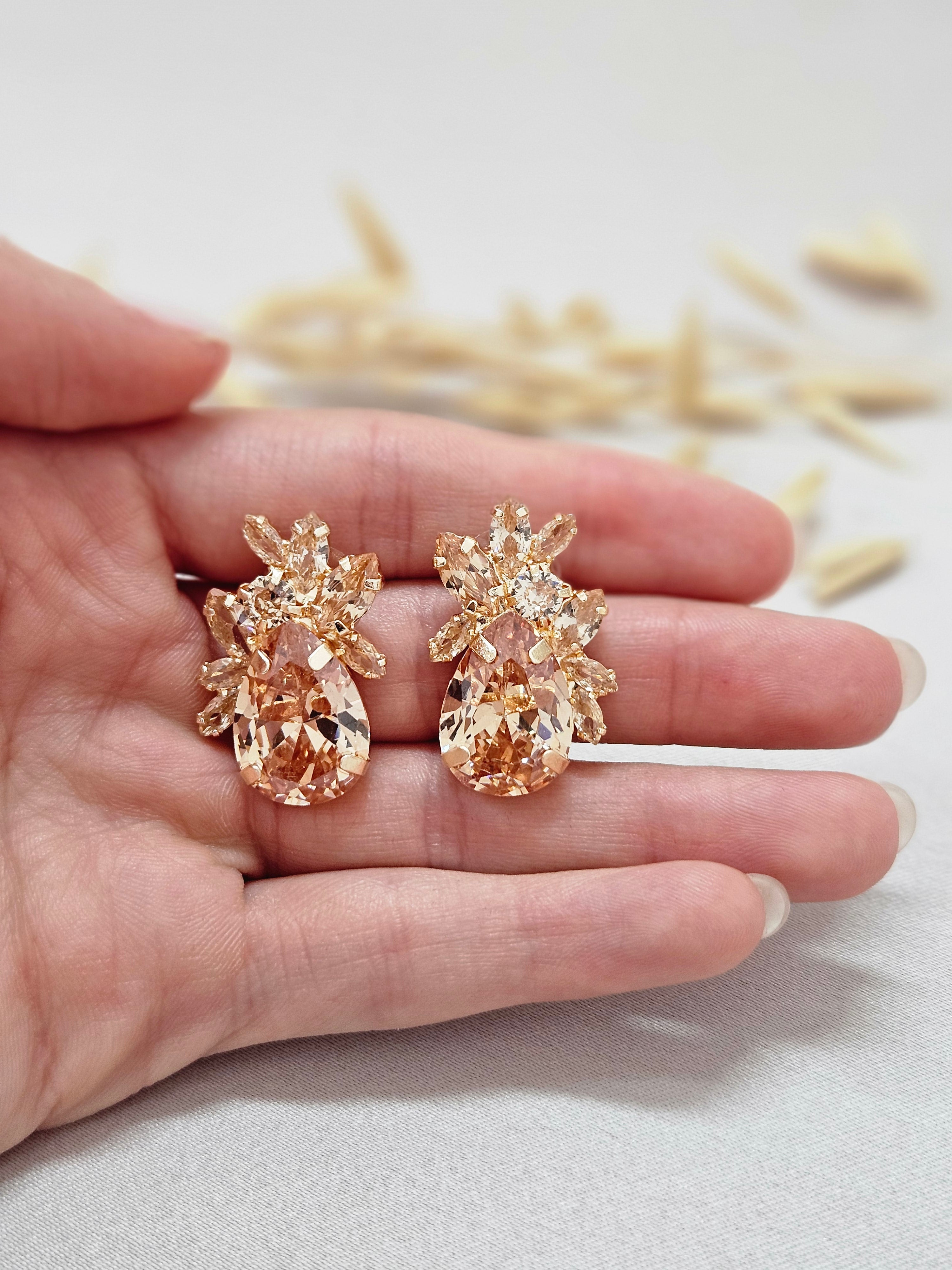 Luxurious Pineapple Statment Ghampagne Jewelry Set