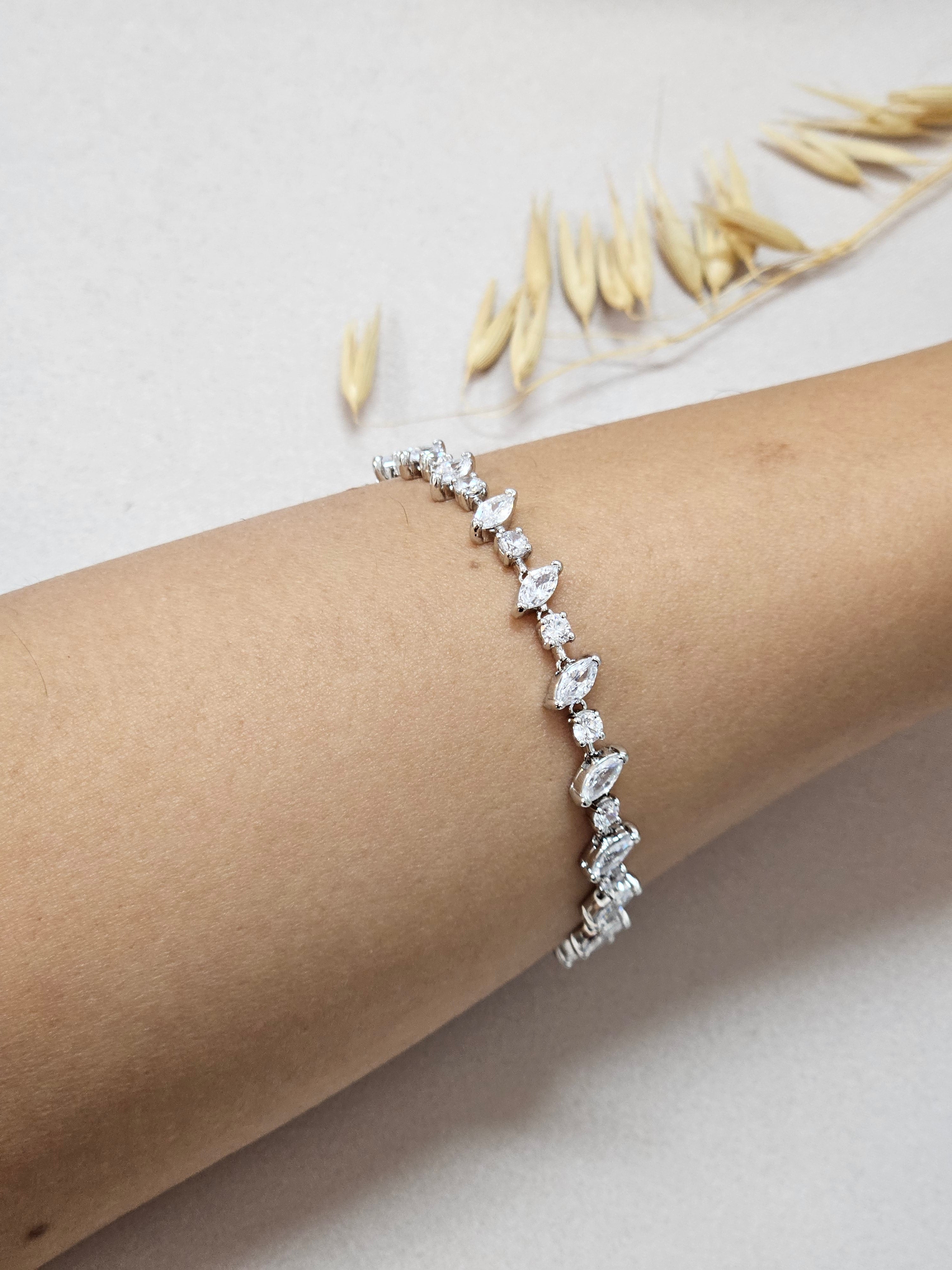 Bridal Delicate Jewelry Set