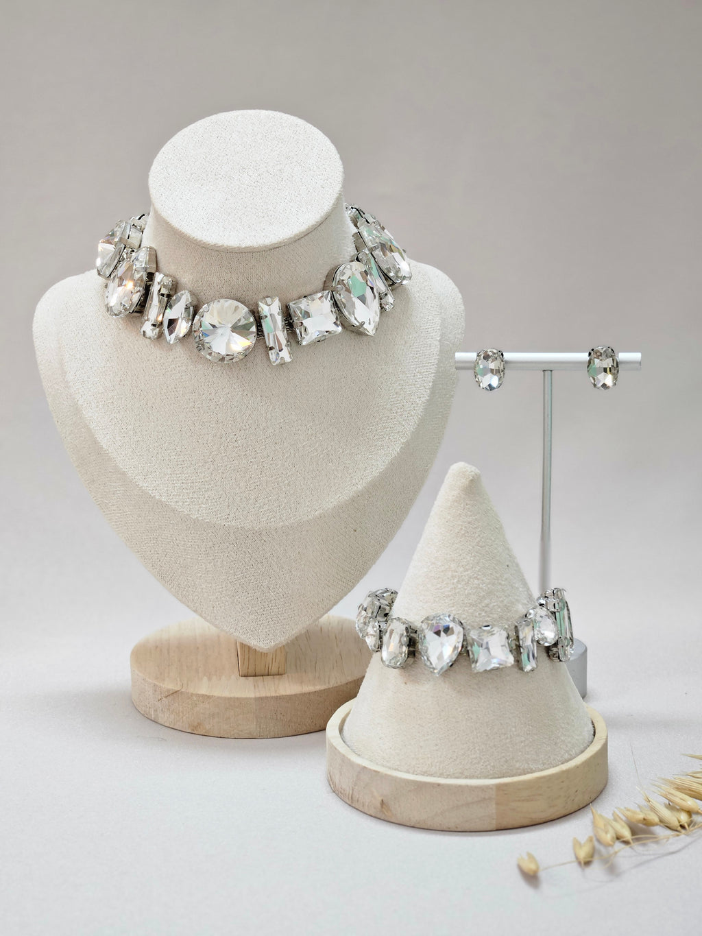 Statement Chocker Necklace Set