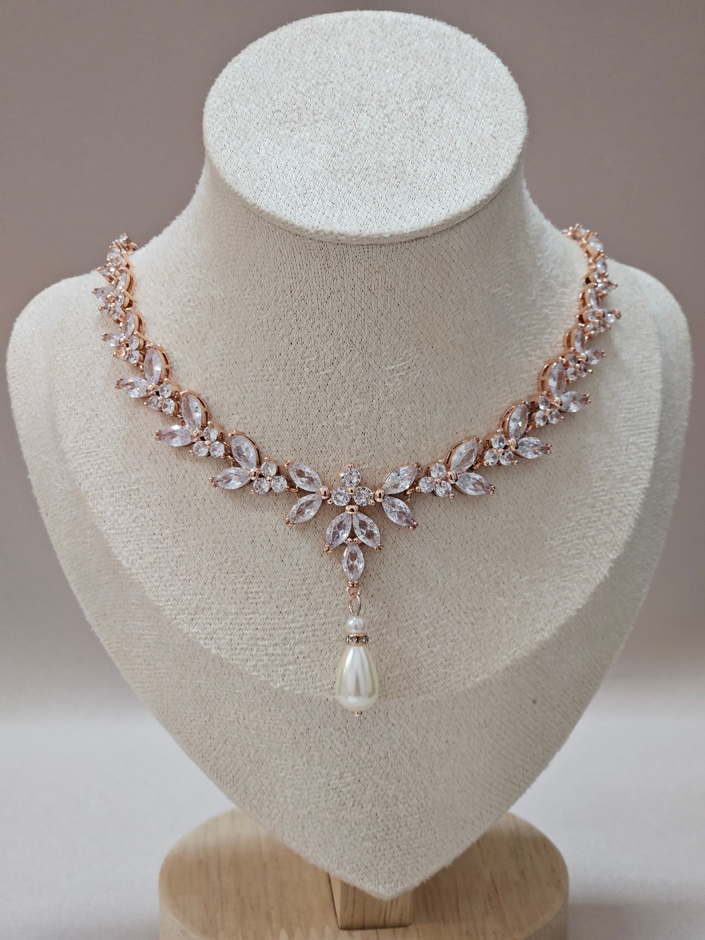 Pearl Drop Rose Gold Necklace