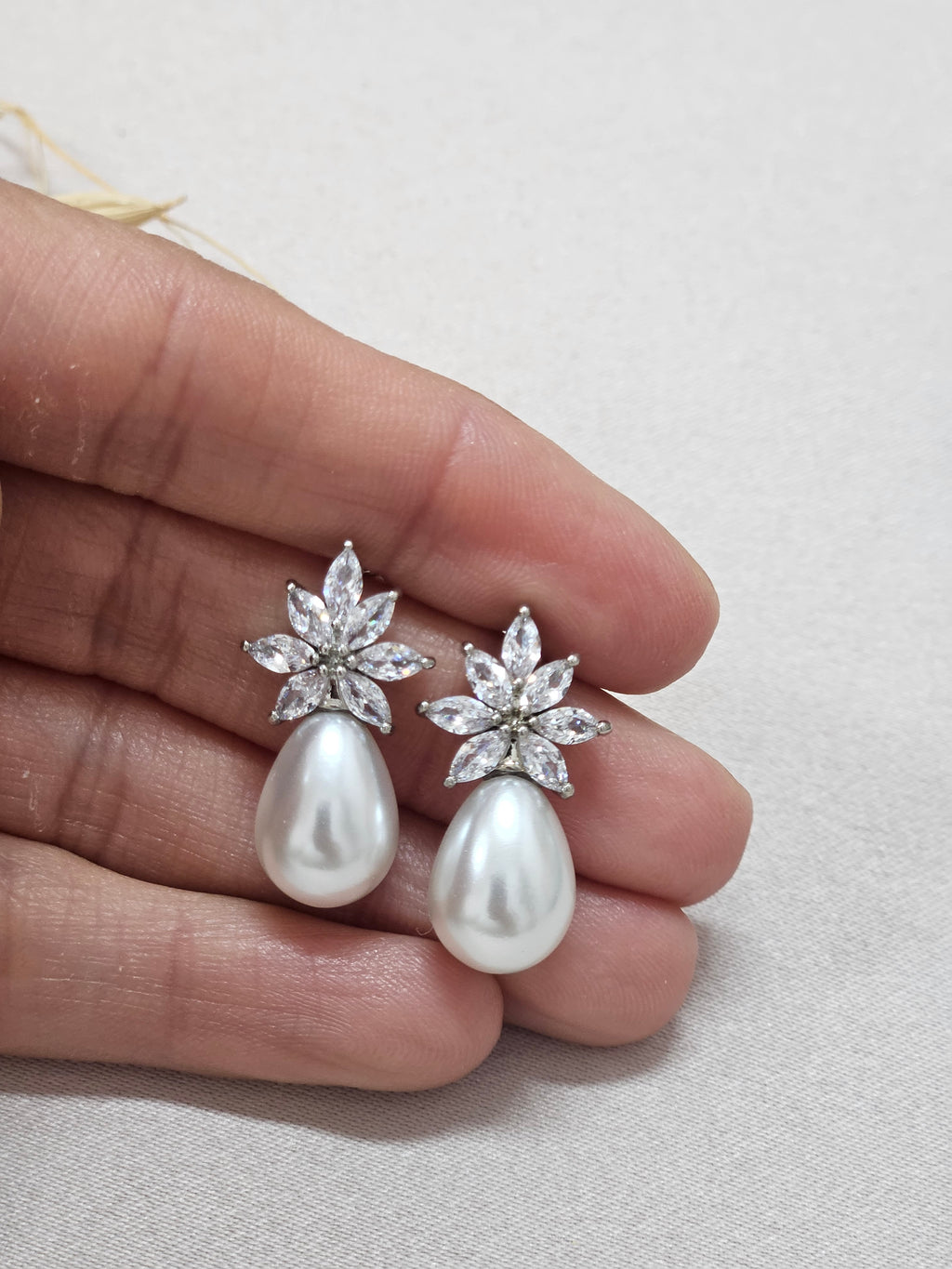 wedding silver dangle cubic zirconia earrings
