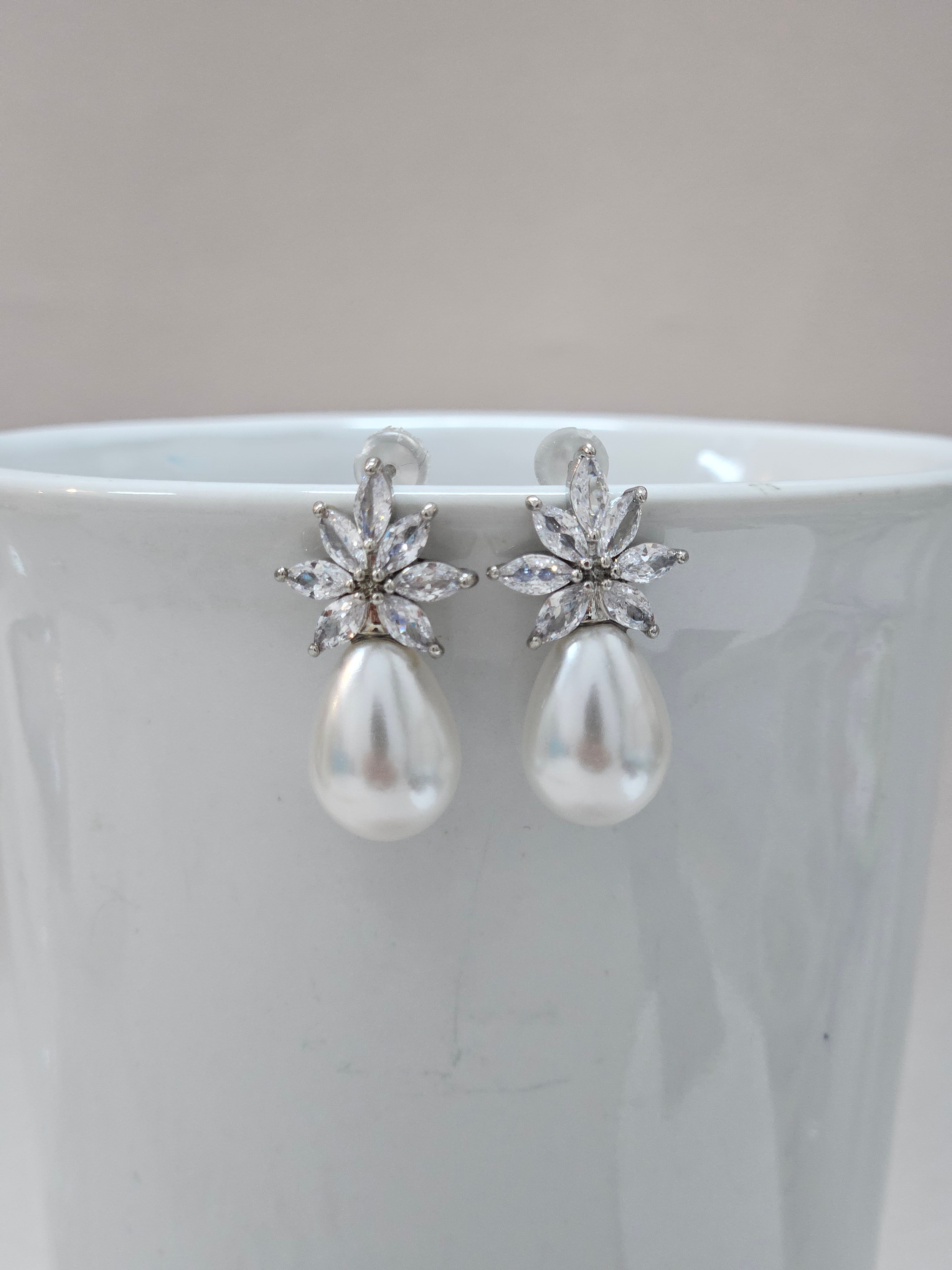 bridal floral cubic zirconia pearl stud 
earrings 