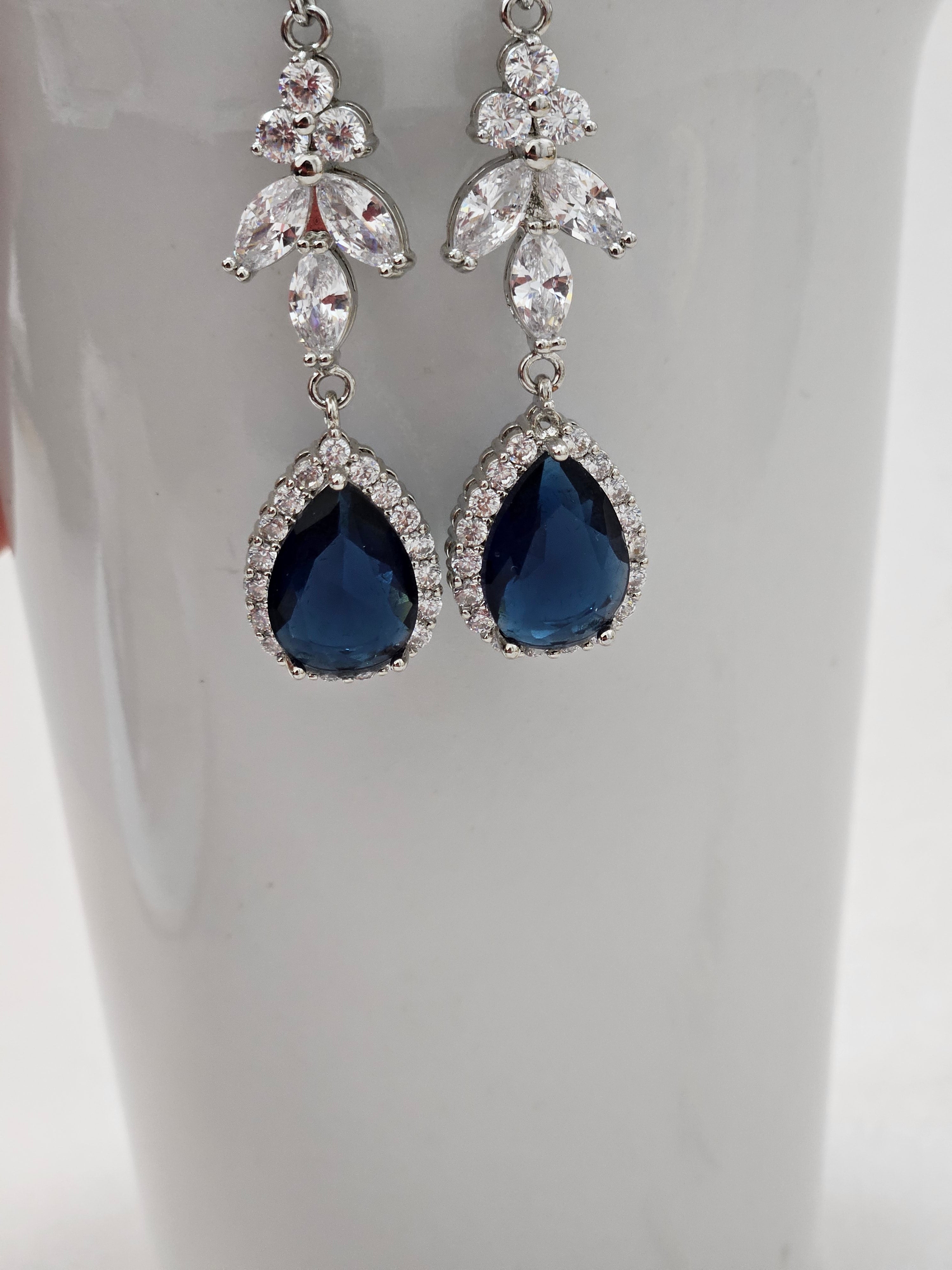 Chandelier Dark Blue Earirngs