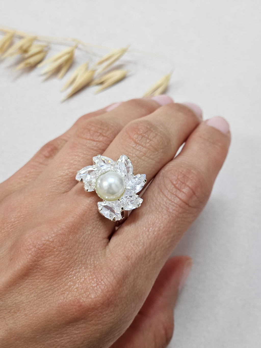 Adjustable Flower Pearl Ring
