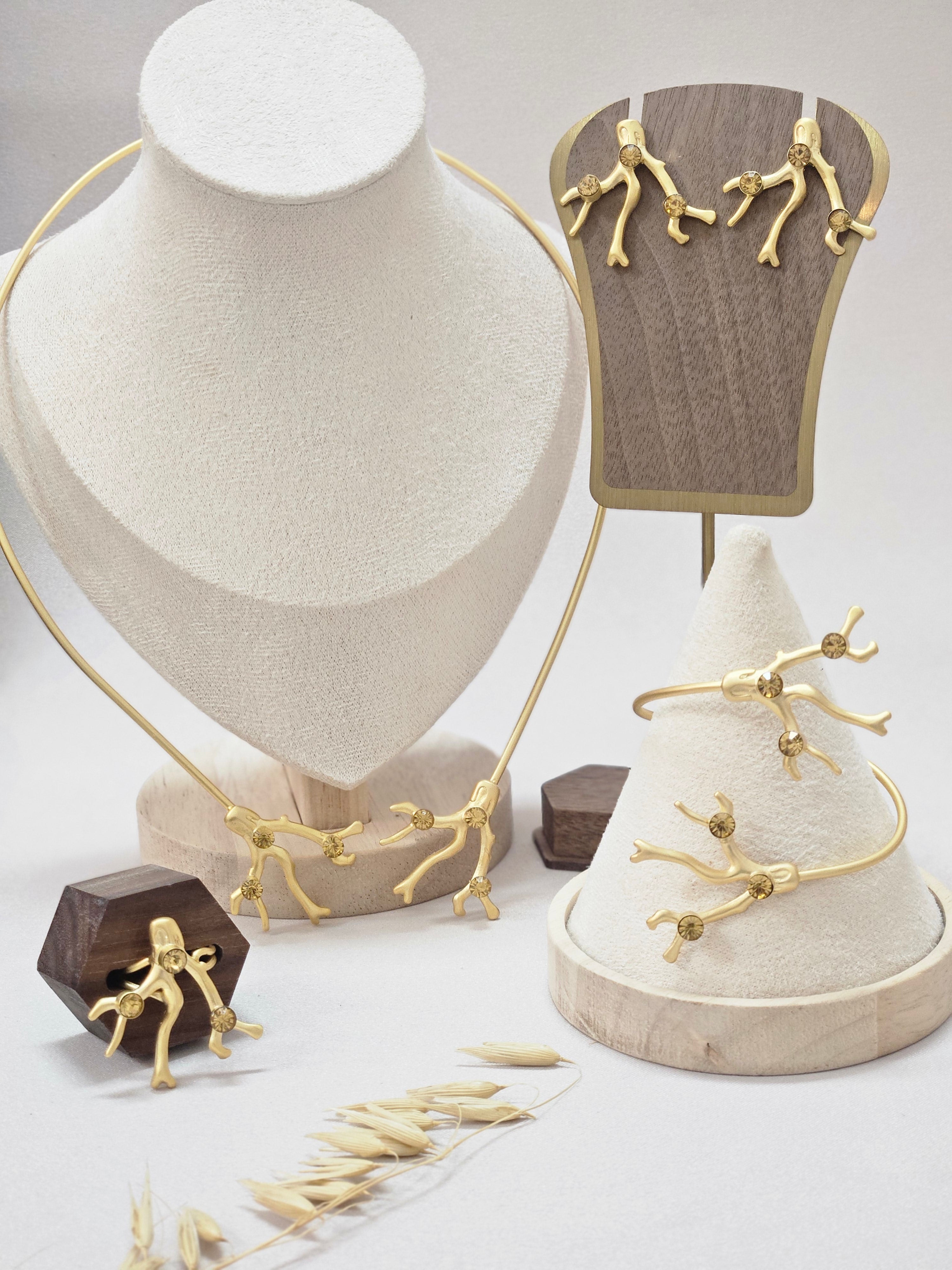 Gold Coral Jewelry Set