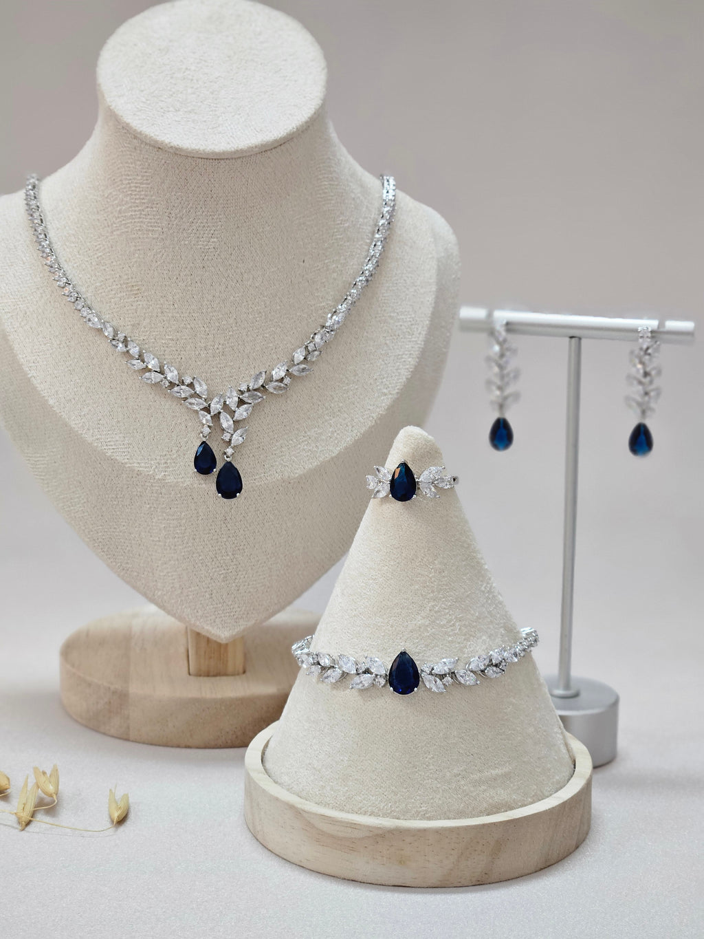Dark Blue Jewelry Set