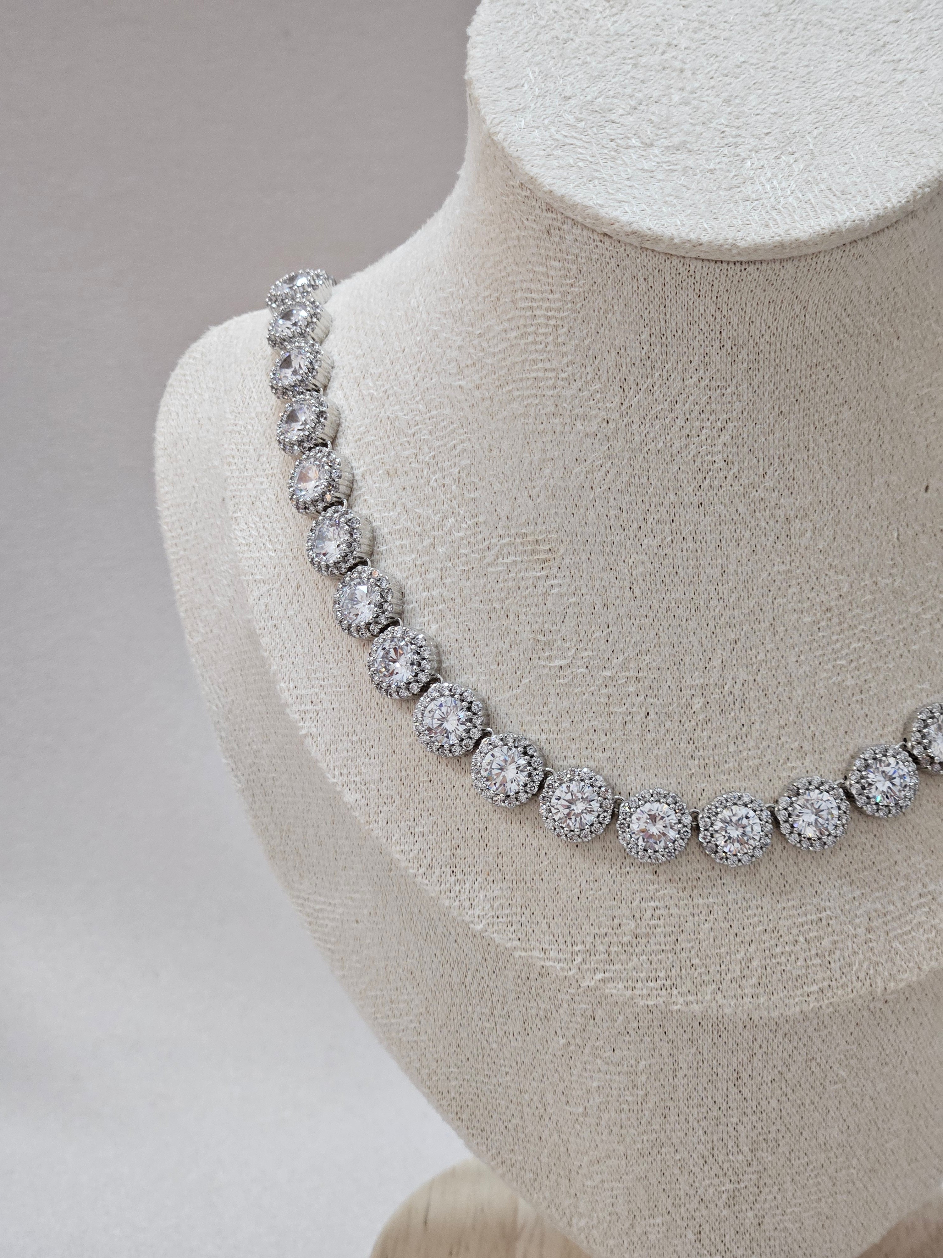 Classic Cocktail Jewelry Set