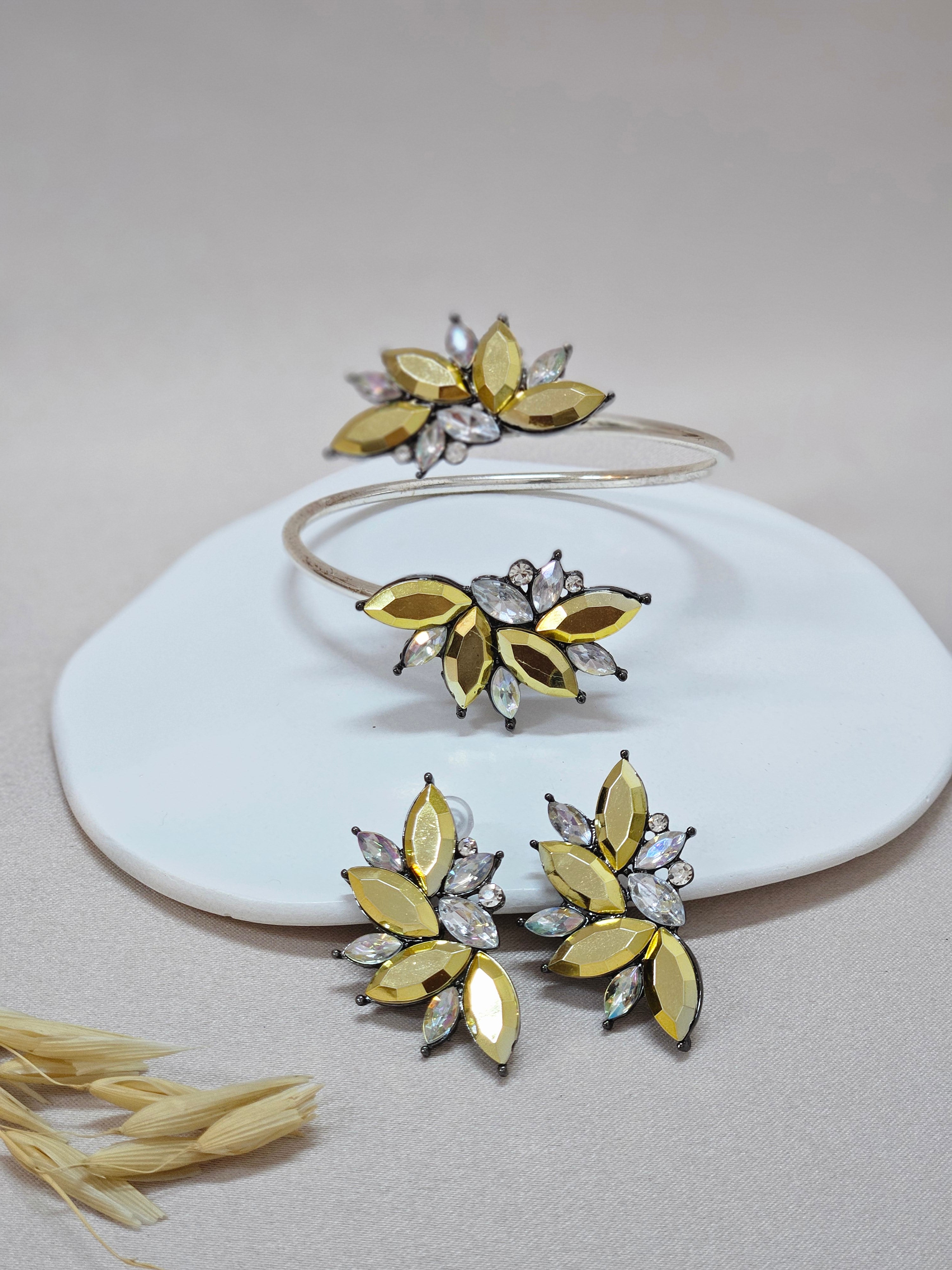 Golden Jewelry Set