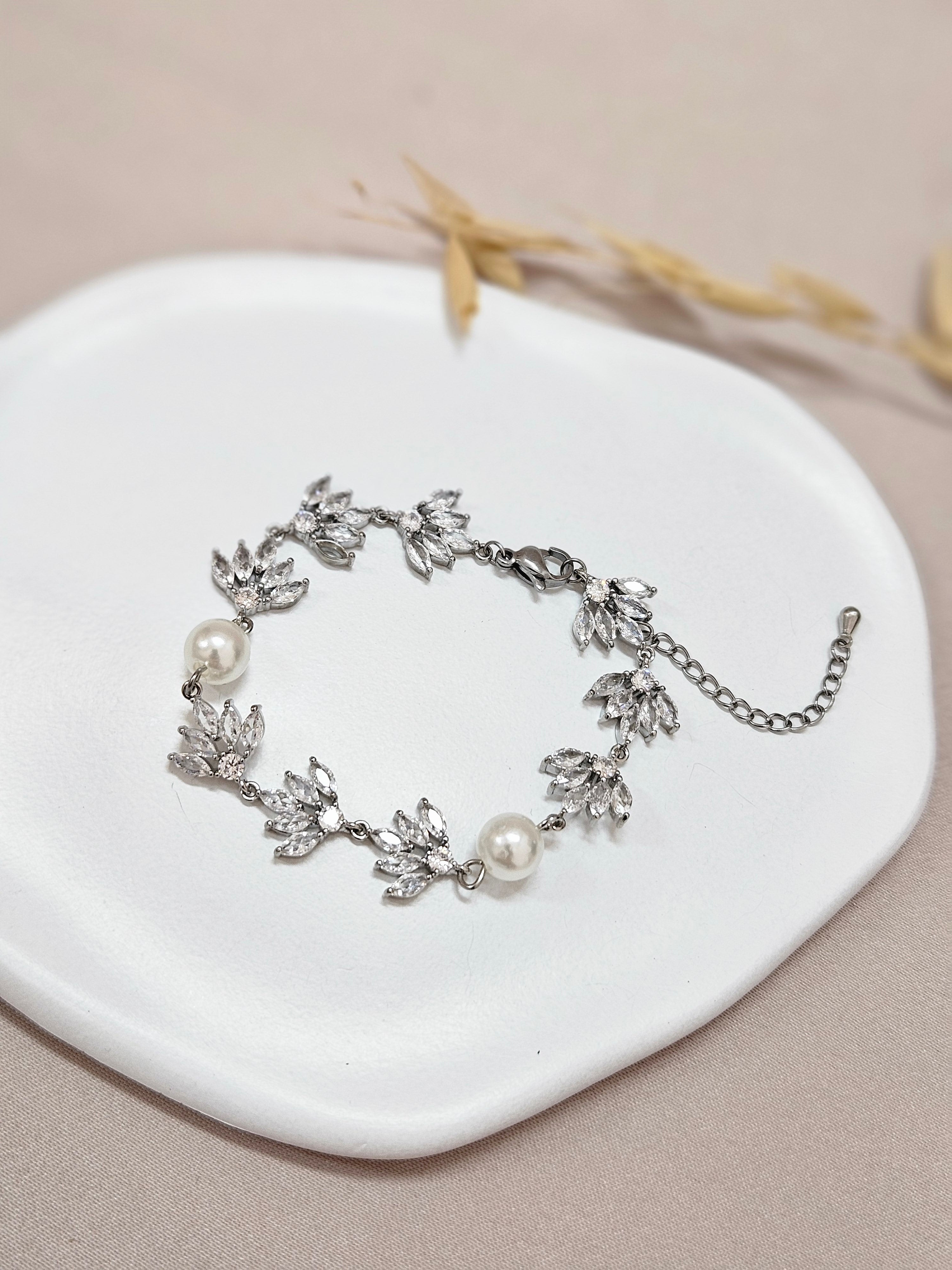 Adjustable Crystal Pearl Chain Bracelet - ABSP2