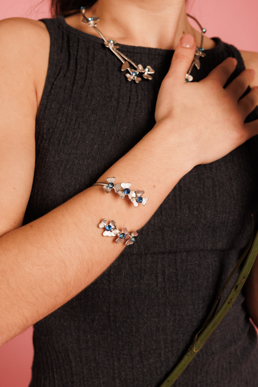 Silver Bloom Jewelry Set Adorned with Blue Crystals