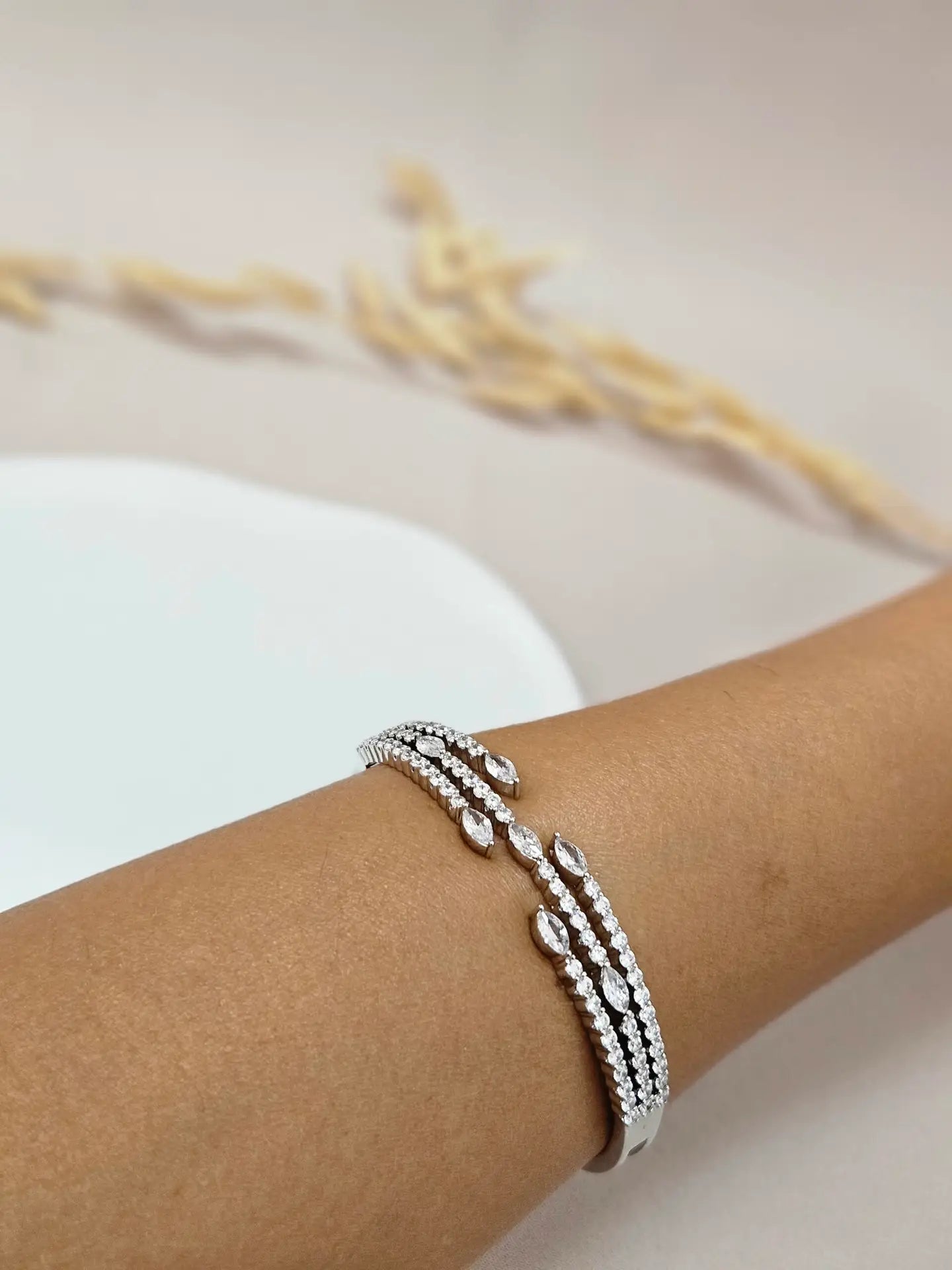 Maria Bracelet - Adjustable Orintal Crystal Bracelet ABSC34