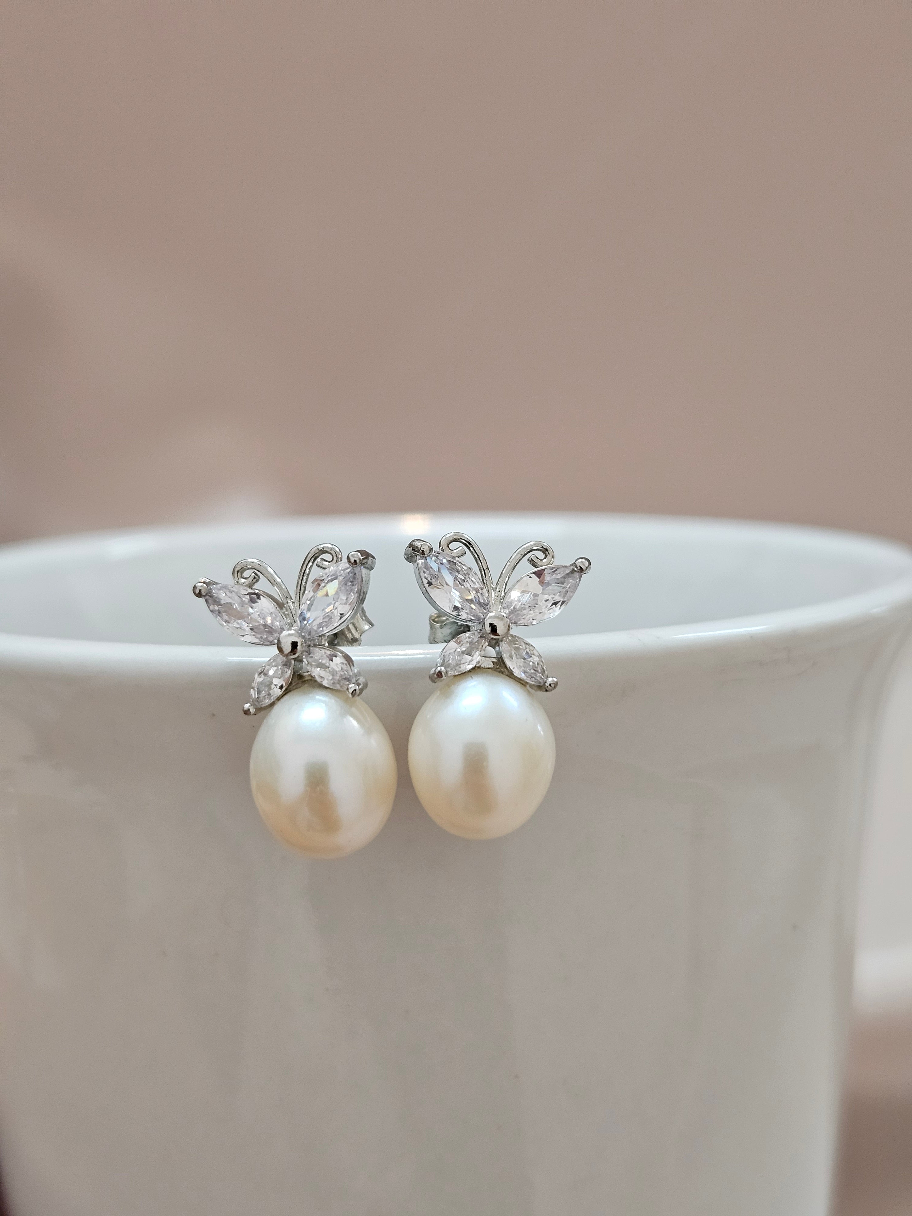 Butterfly Stud Pearl Earrings - AESP20