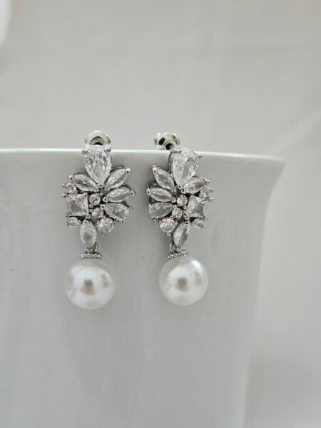 Classic Crystal Earrings - AESC68