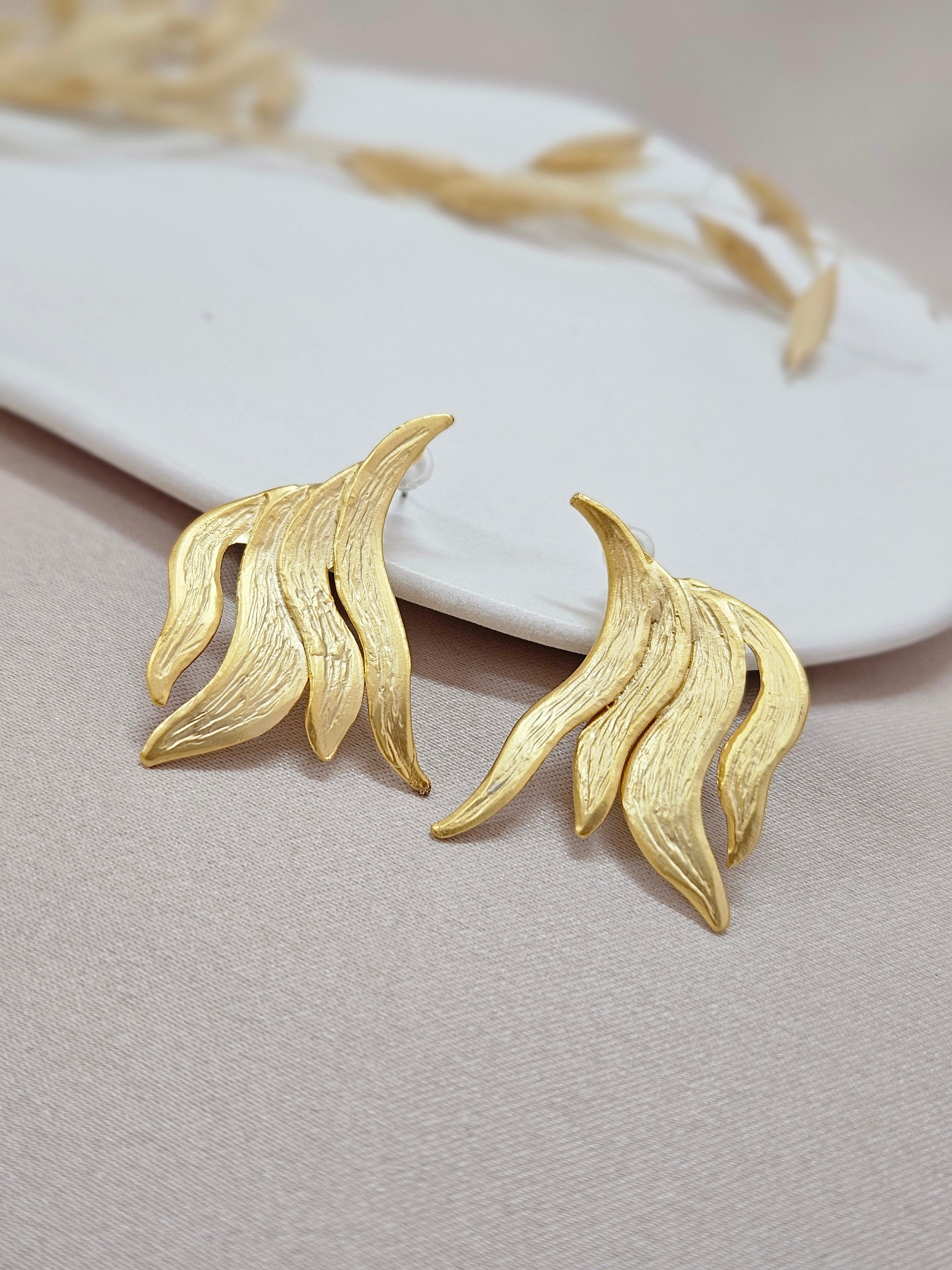 Boho Gold Leaf Stud Earrings – Greek Collection TEGL