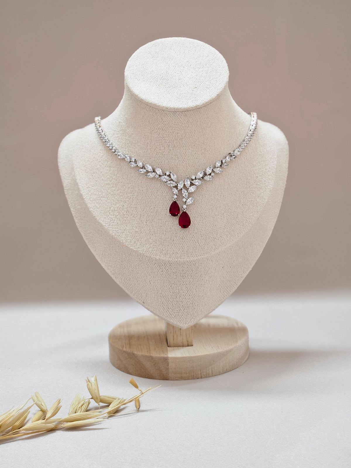 burgundy red silver two drop crystals necklace 
