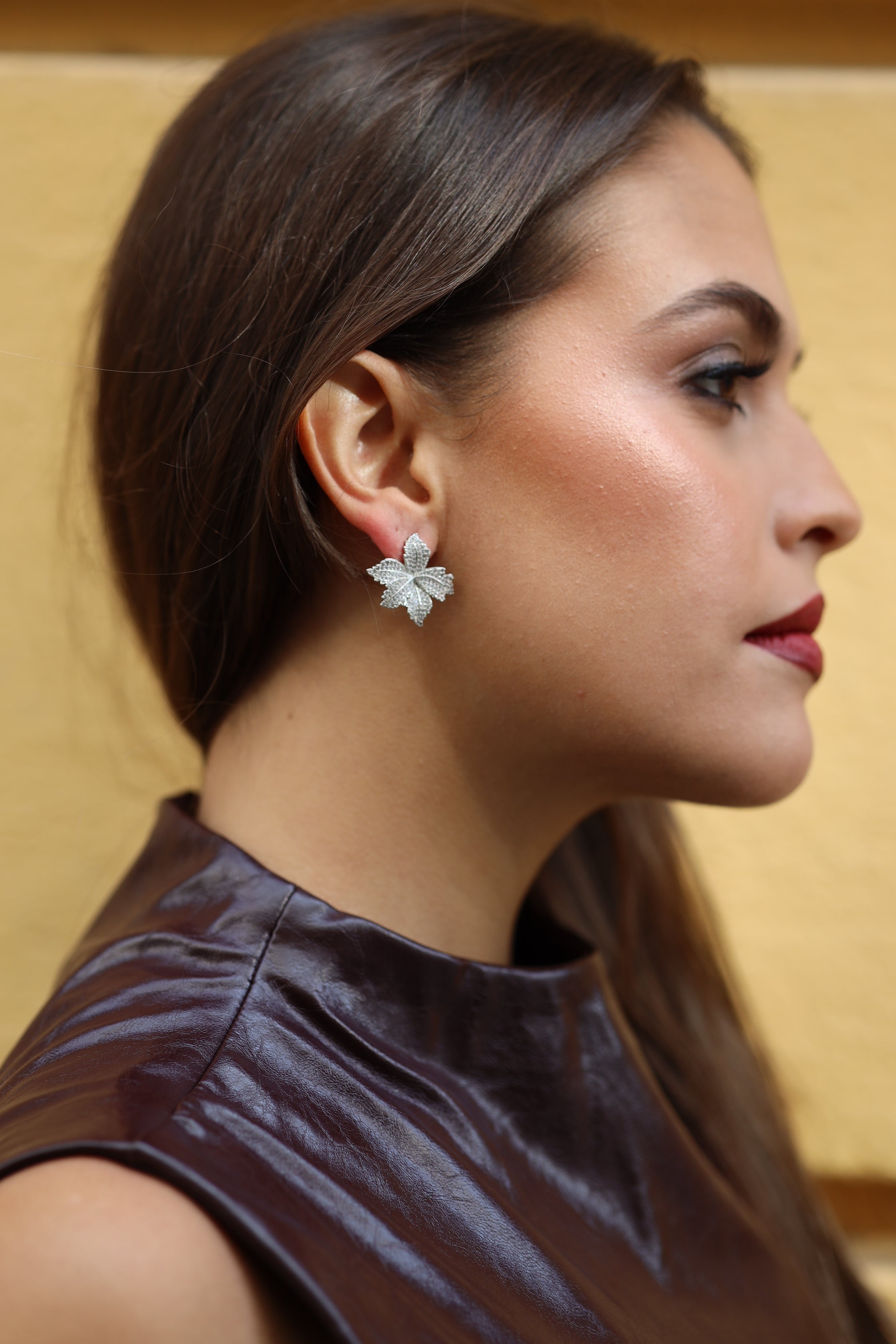 Delicate Silver Floral Stud Earrings with Crystal Accents - AESC35