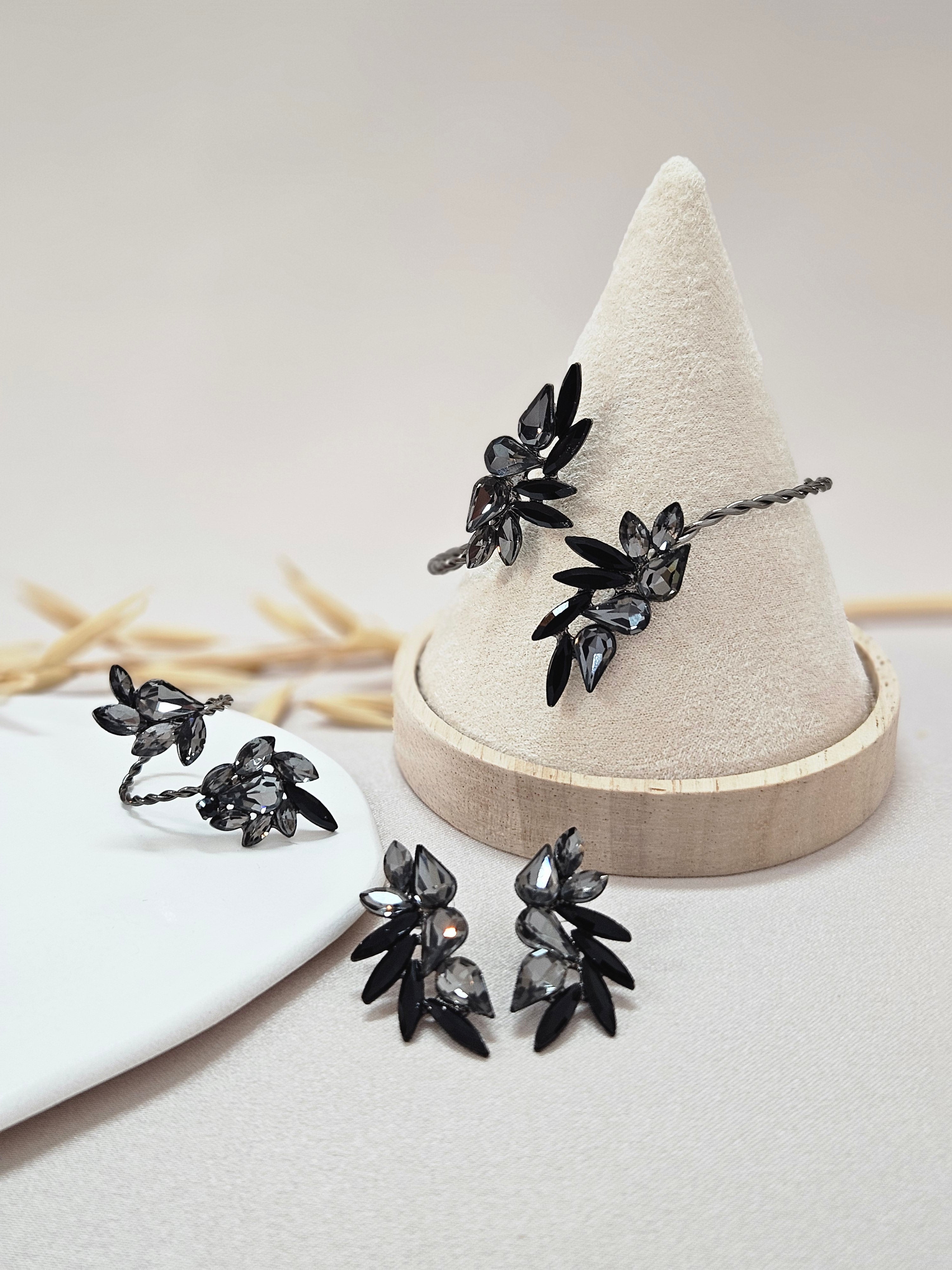 Black Diamond Jewelry Set - ANSRC