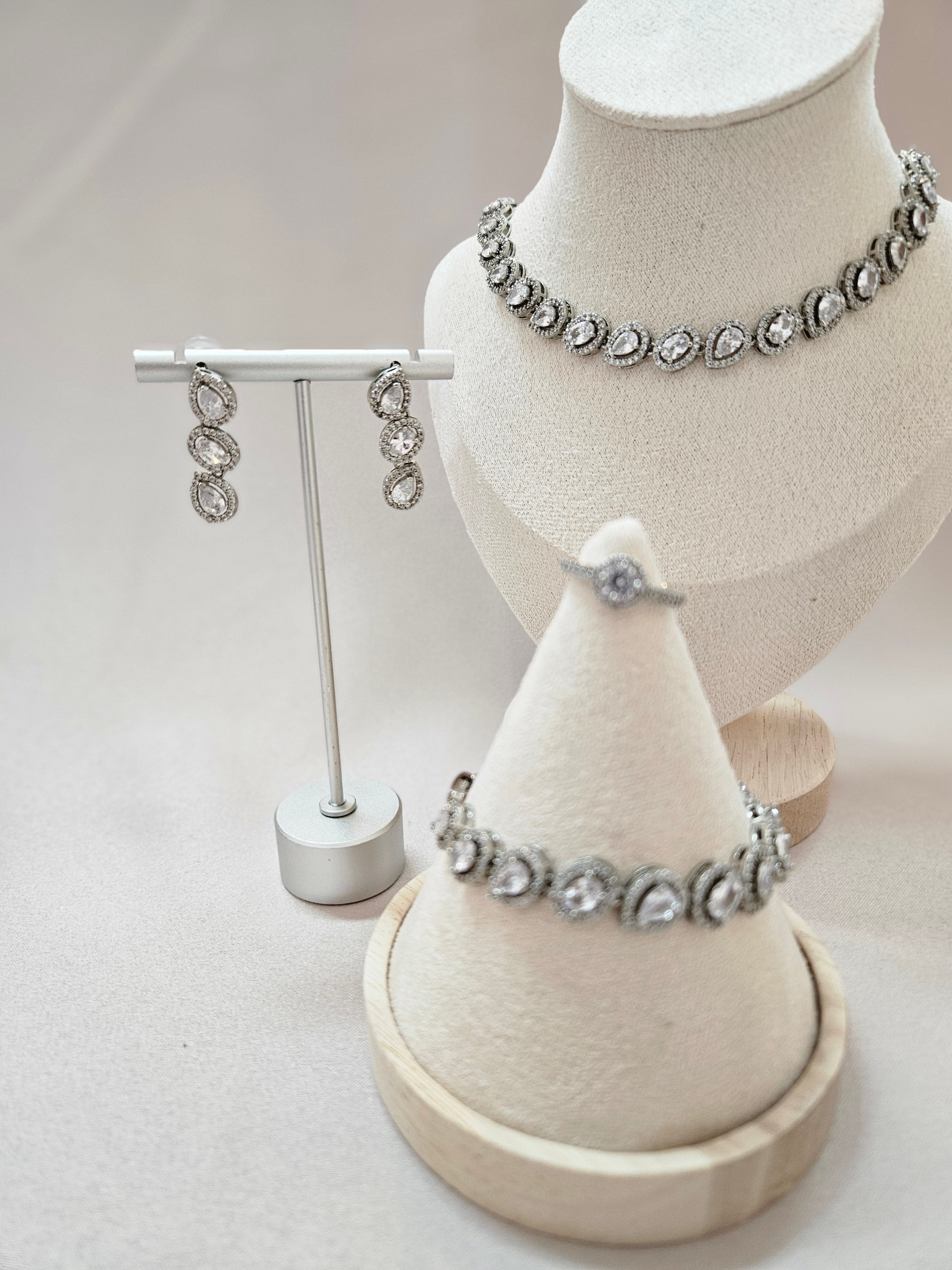 Elegant Silver Evening Jewelry Set