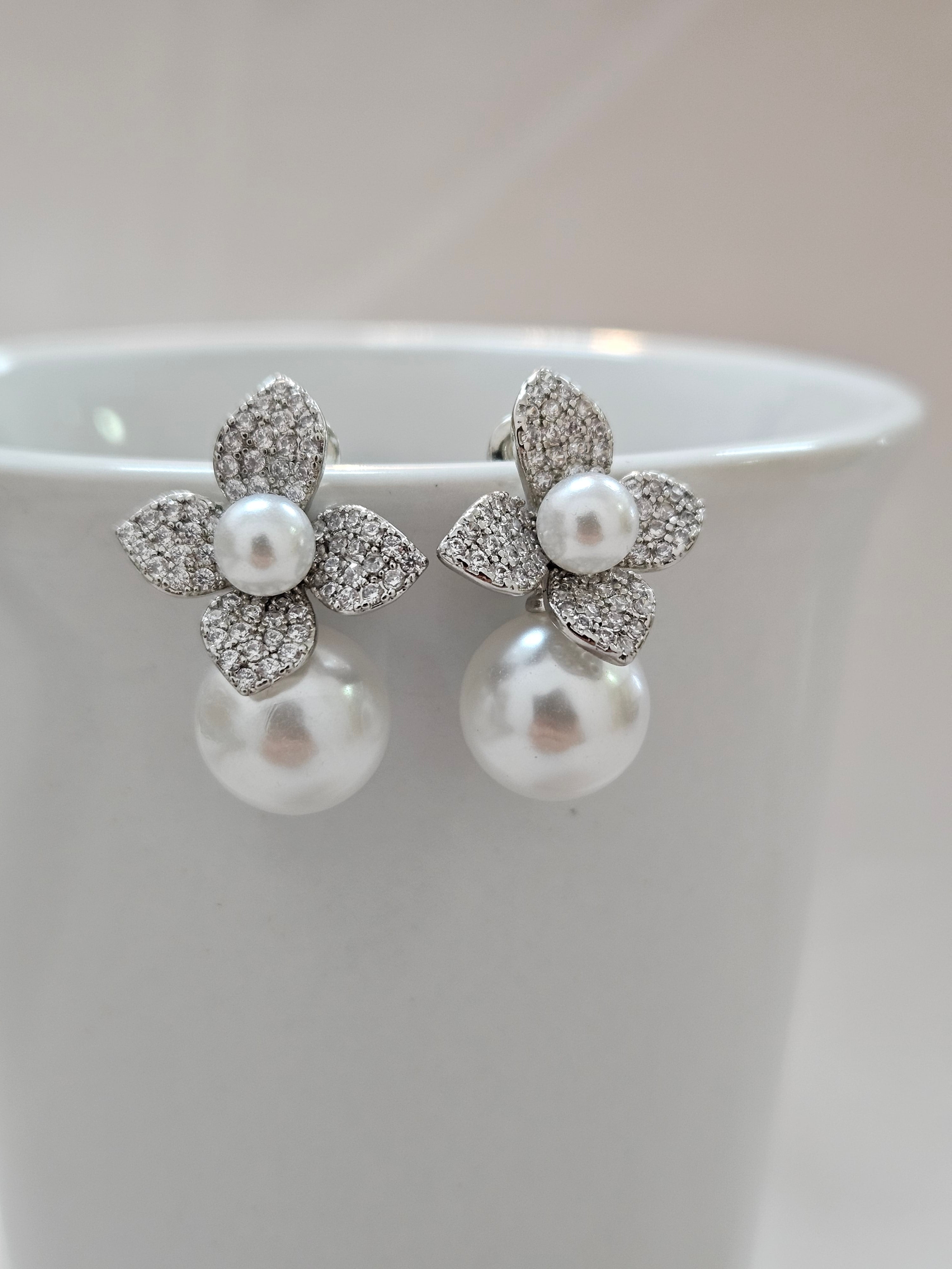 Flower Crystal Pearl - AESP27