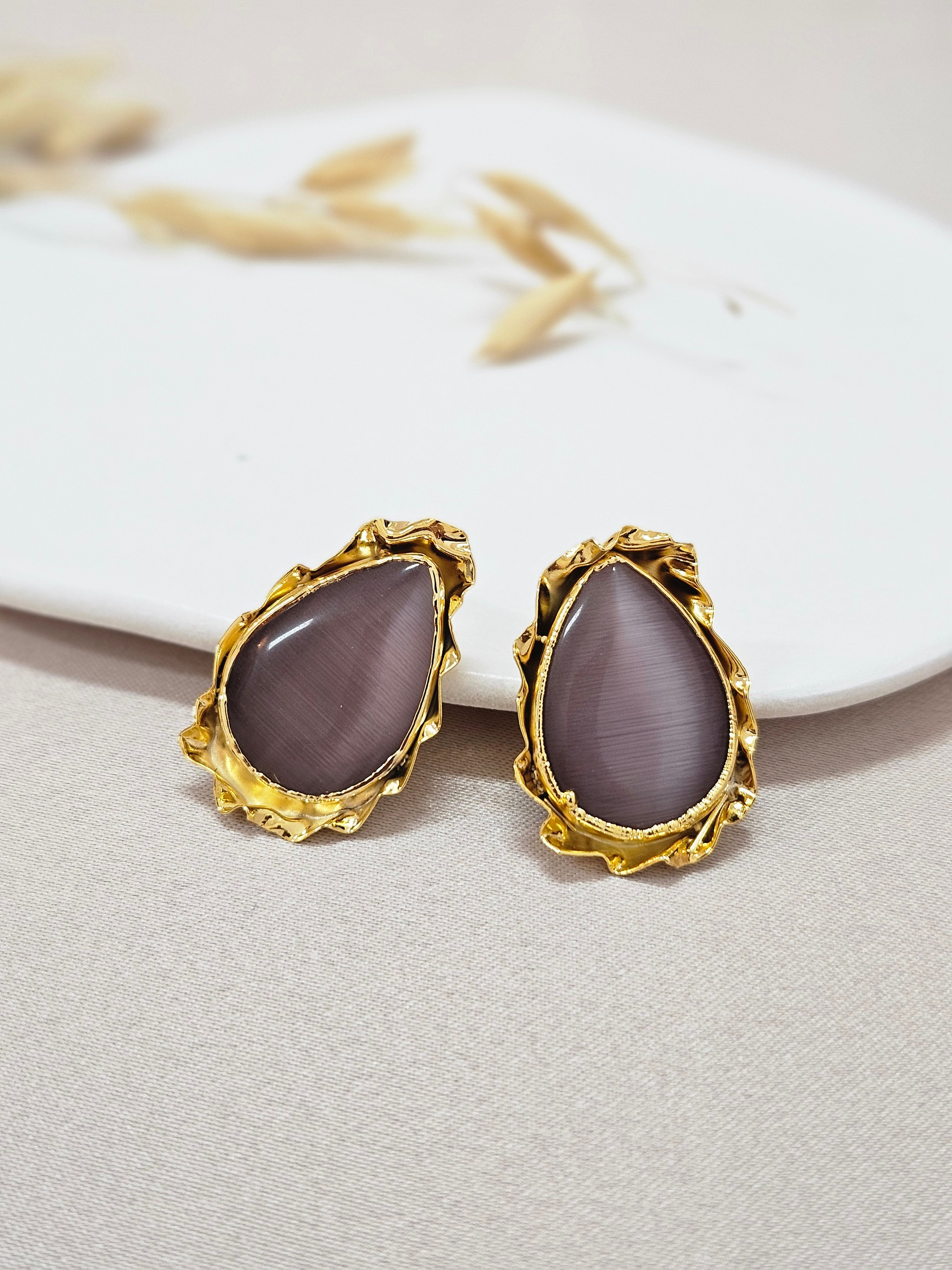 Gold Purple Vintage Earrings