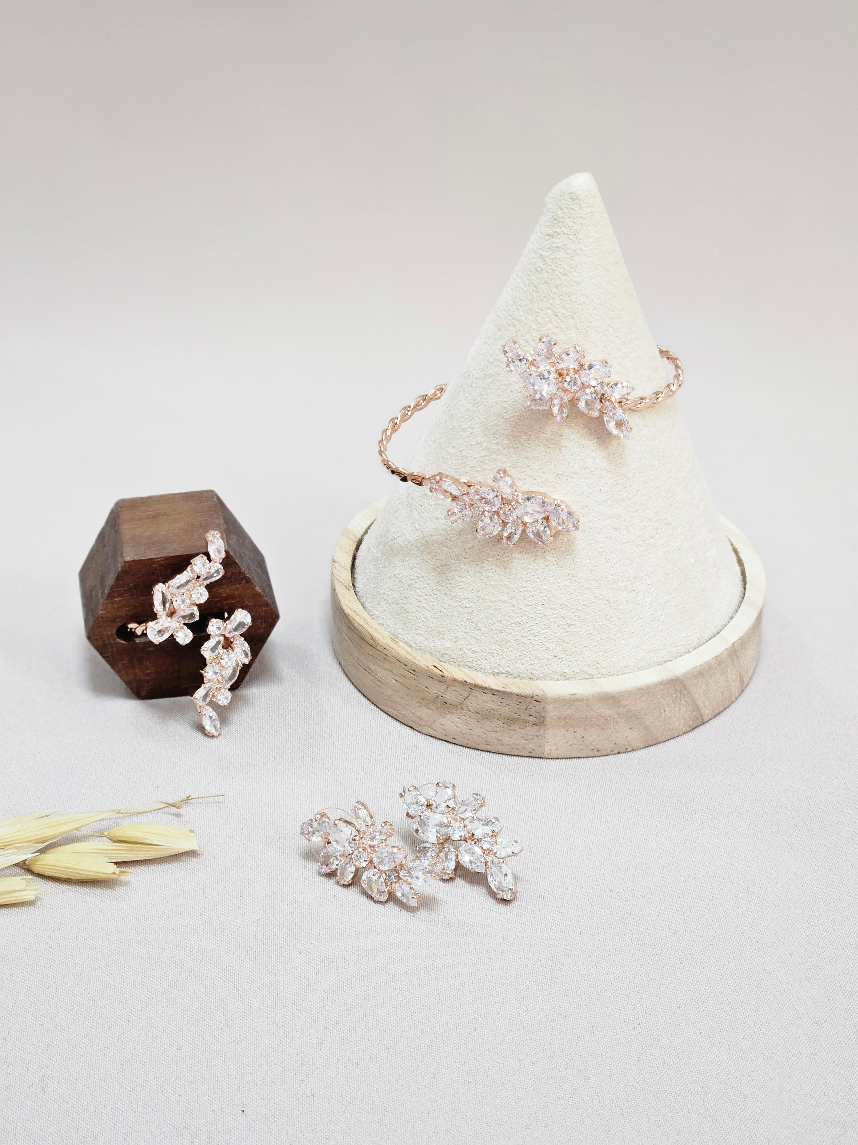 Rose Gold Leaf Bridal Set
