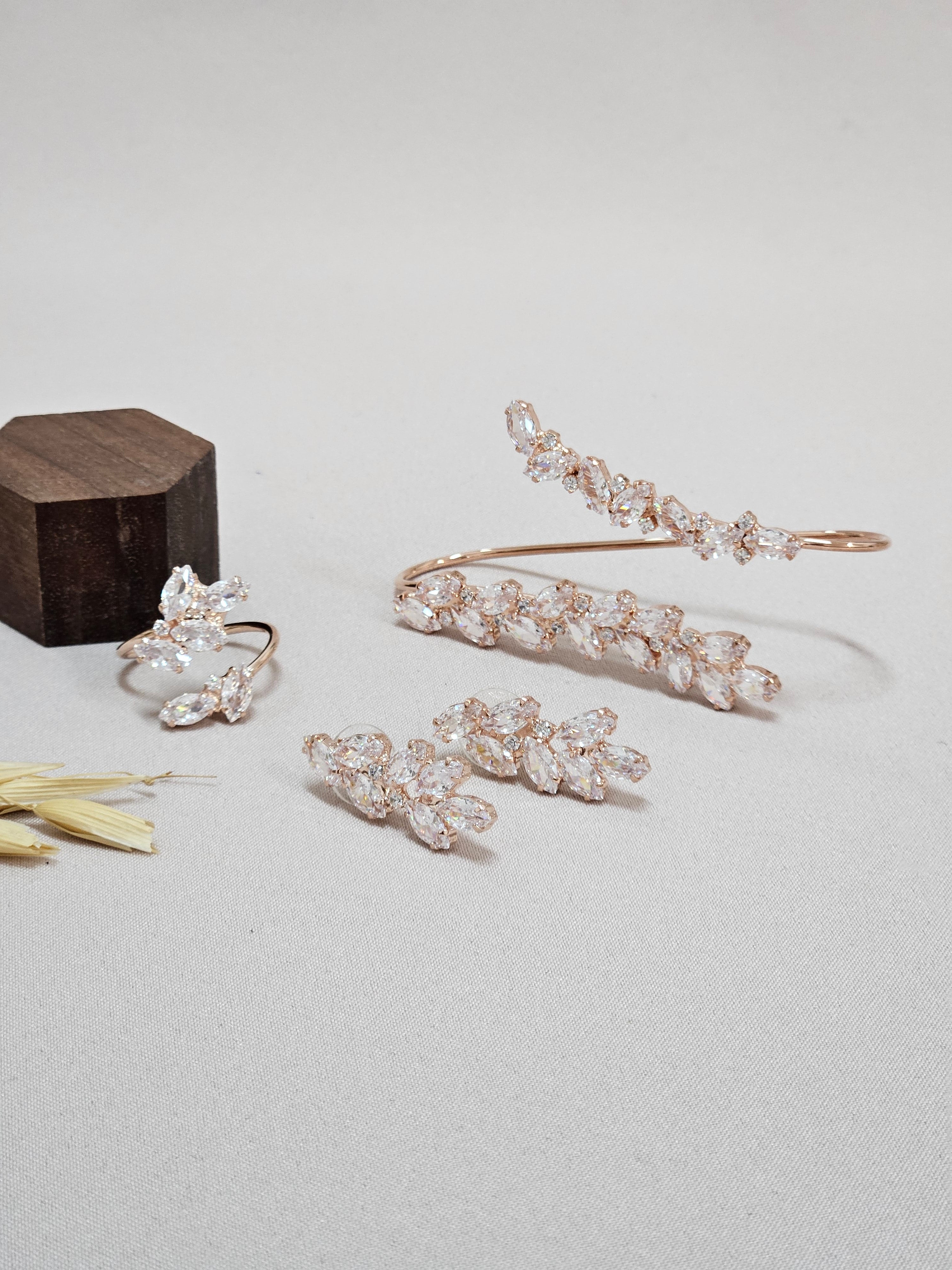 Rose Gold Palm Bracelet Set