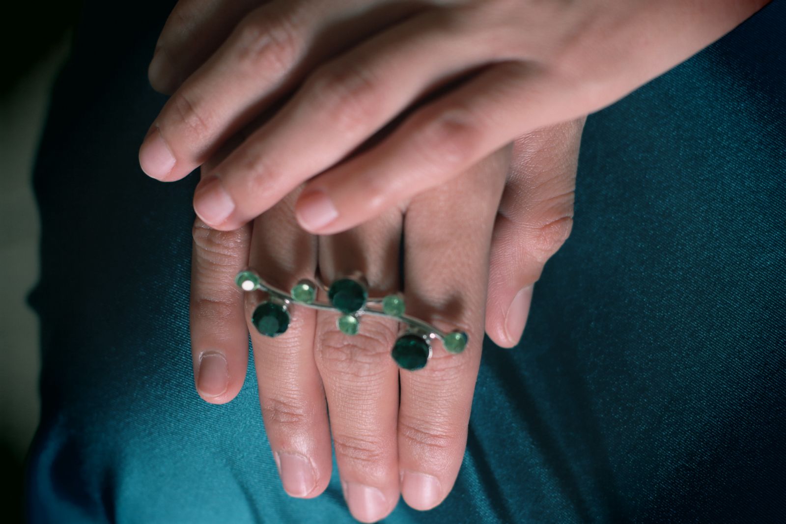 Horizontal Green CZ Ring