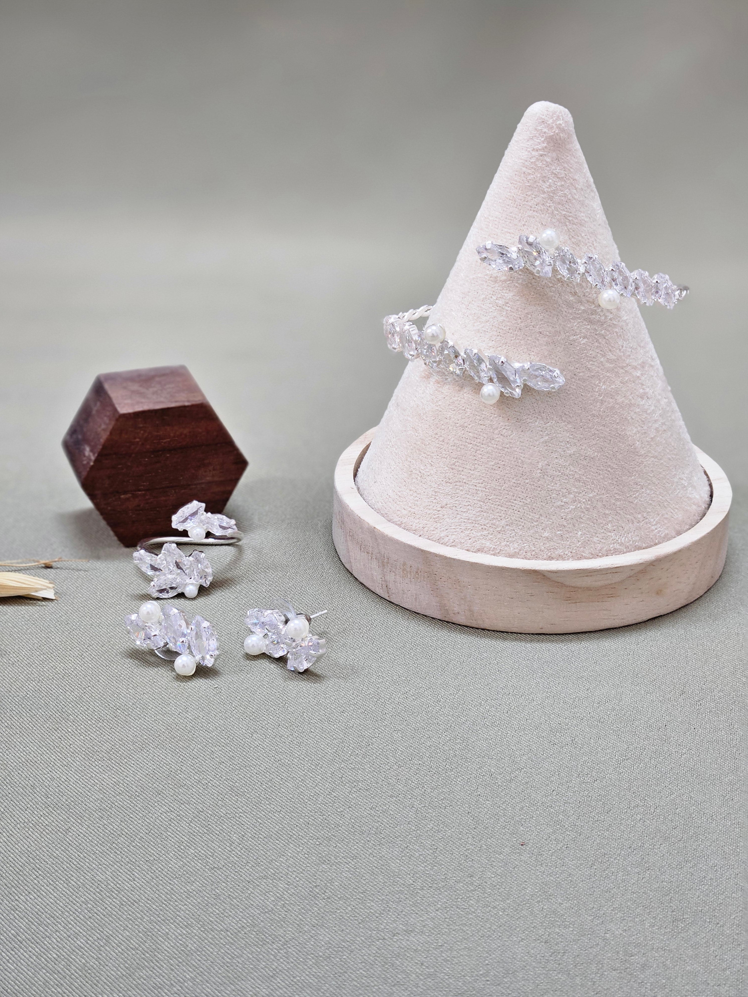 Marquise Pearl Jewelry Set