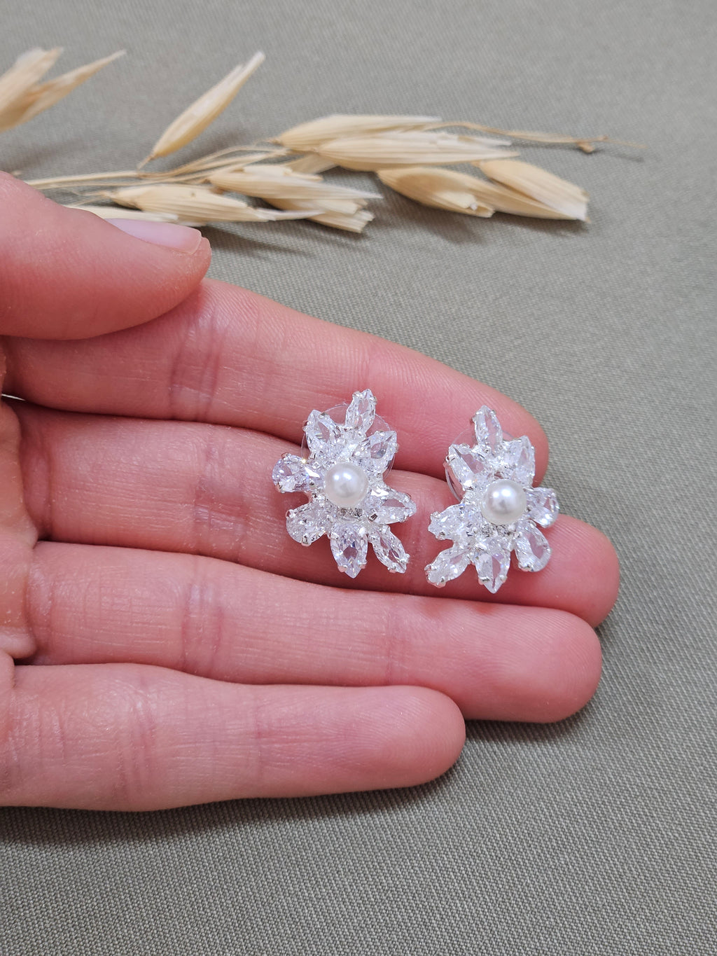 Floral Pearl Jewelry Set