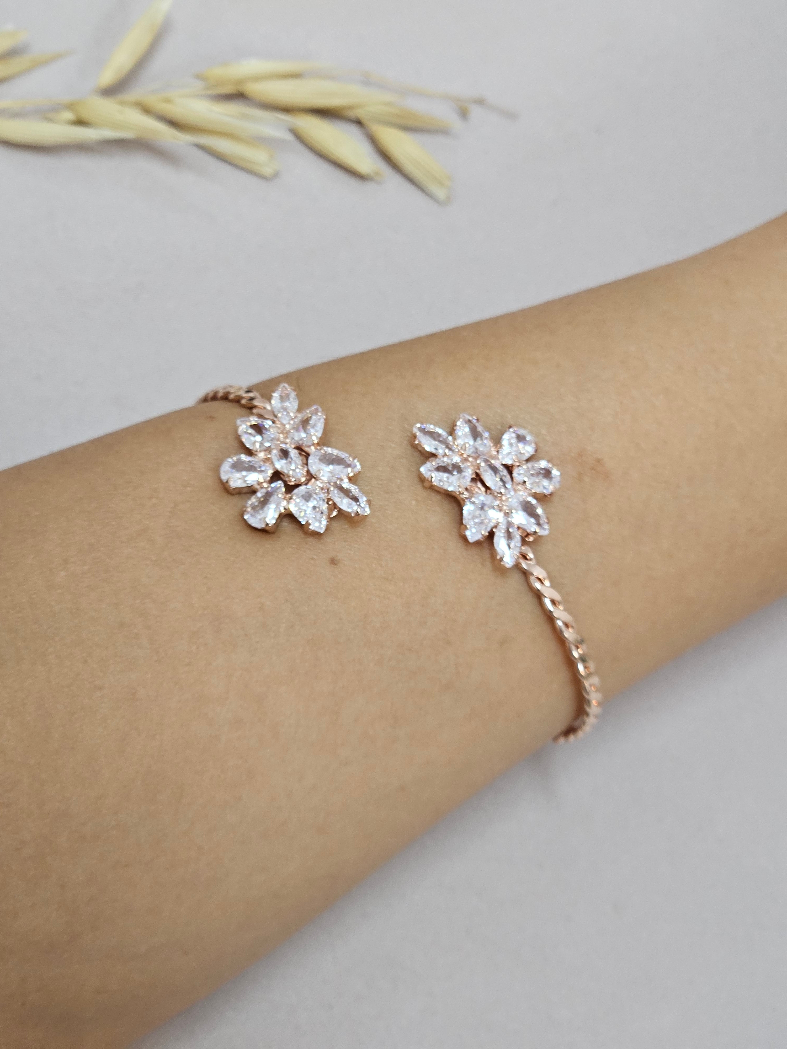 Rose Gold Floral Jewelry Set