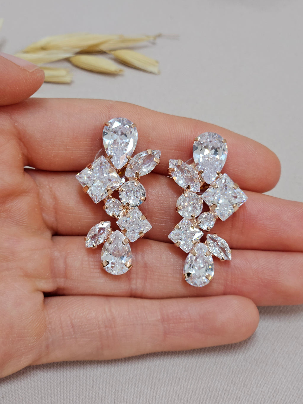 Geometrical Rose Gold Bridal Jewelry Set