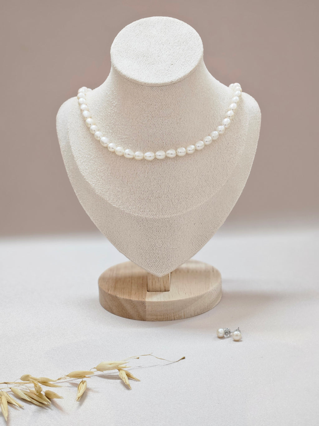 Ivory Freshwater Pearls Jewelry Set