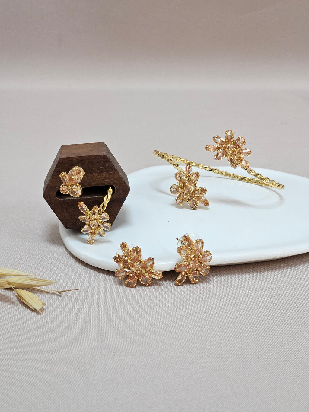 Floral Champagne Jewelry Set