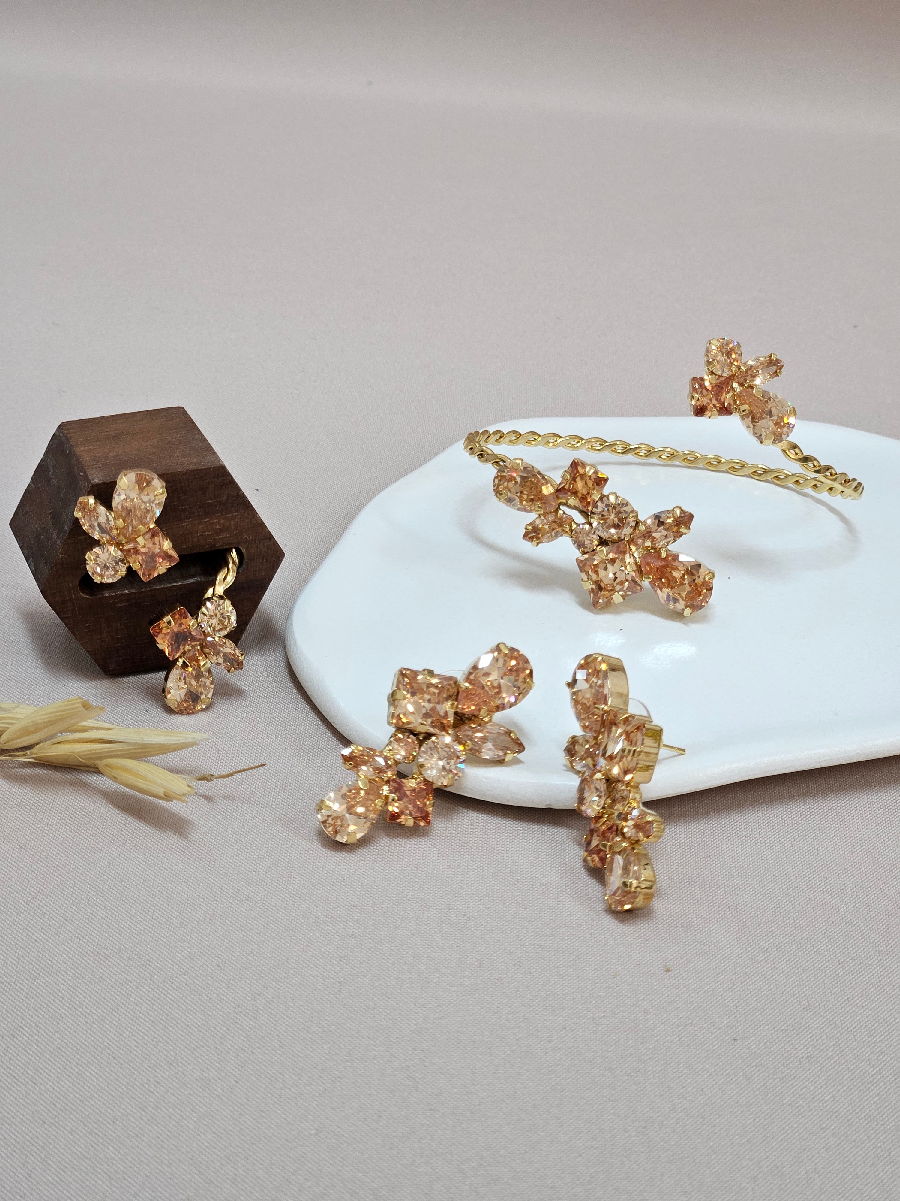 Geometrical Champagne Jewelry Set