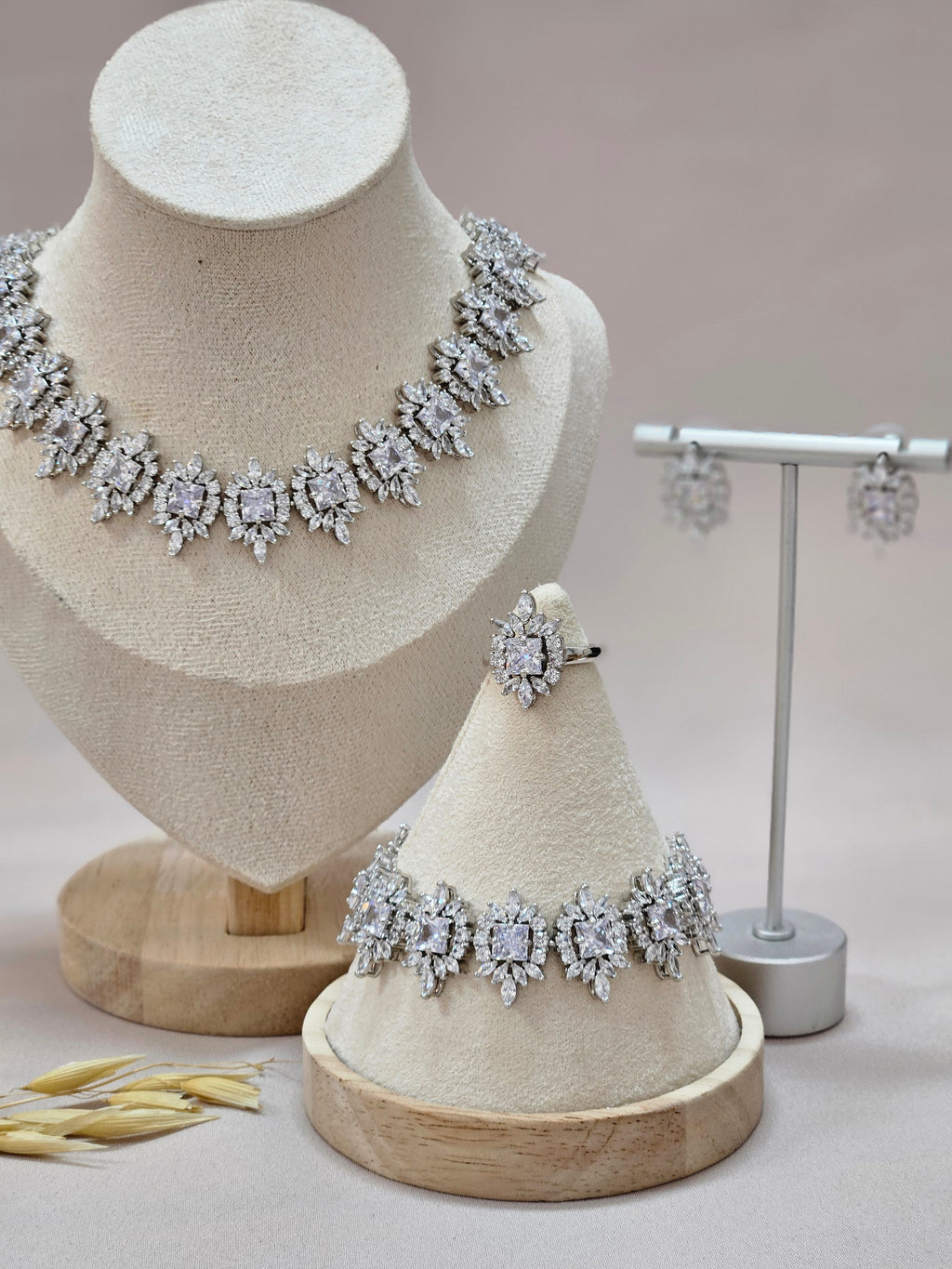Royal Bridal Jewelry Set
