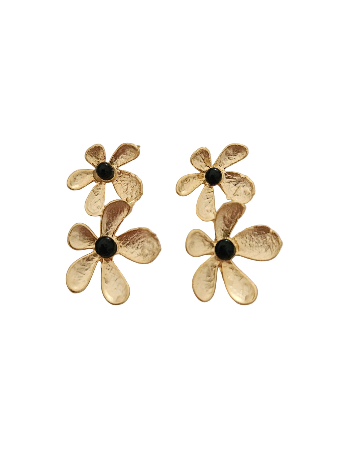 handmade flower earrings made of gold plated brass perfect for weddings, daily wear, wedding gifts